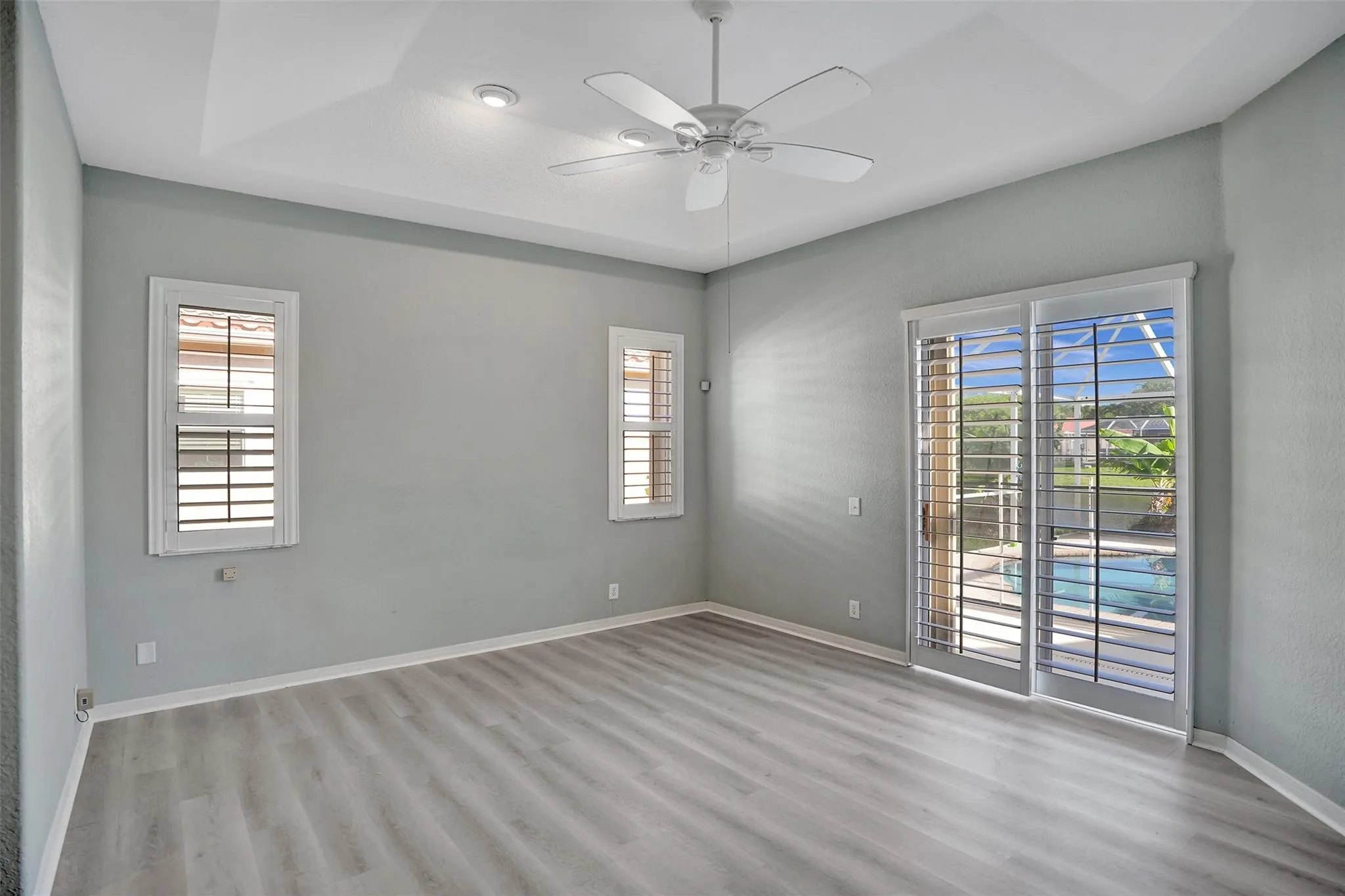5977 NW 73rd Court