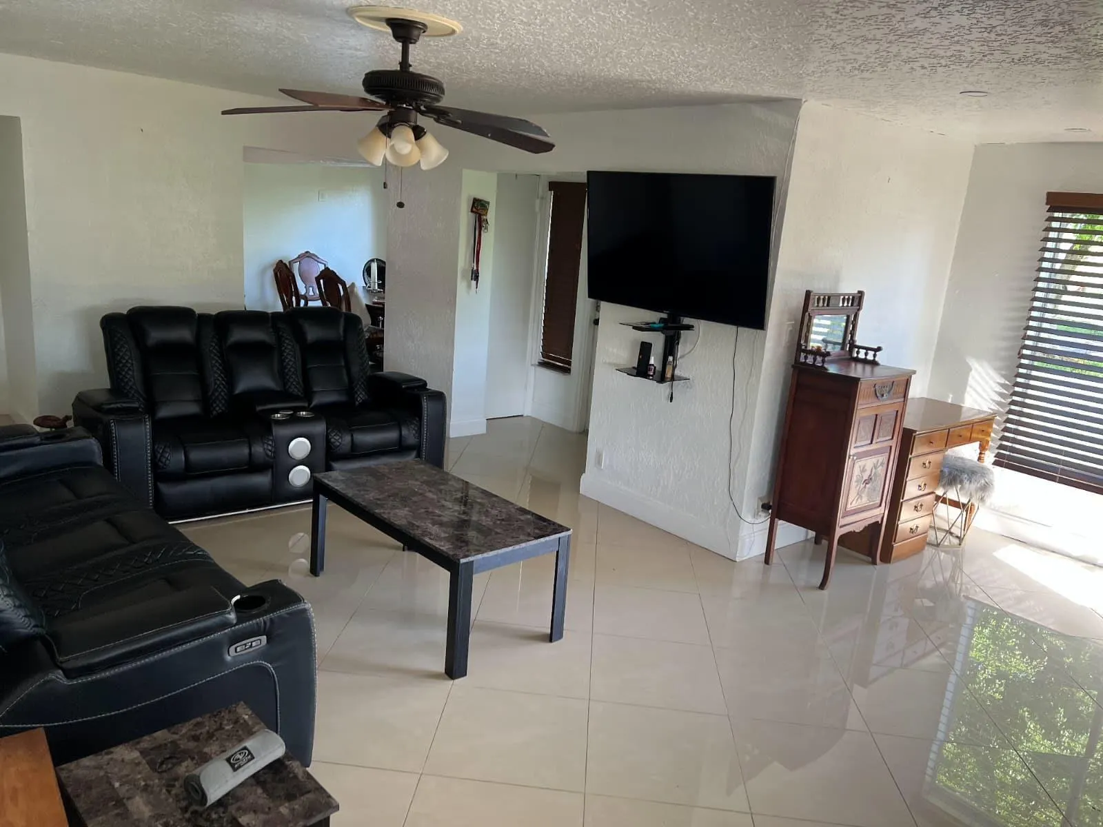 1120 E River Dr