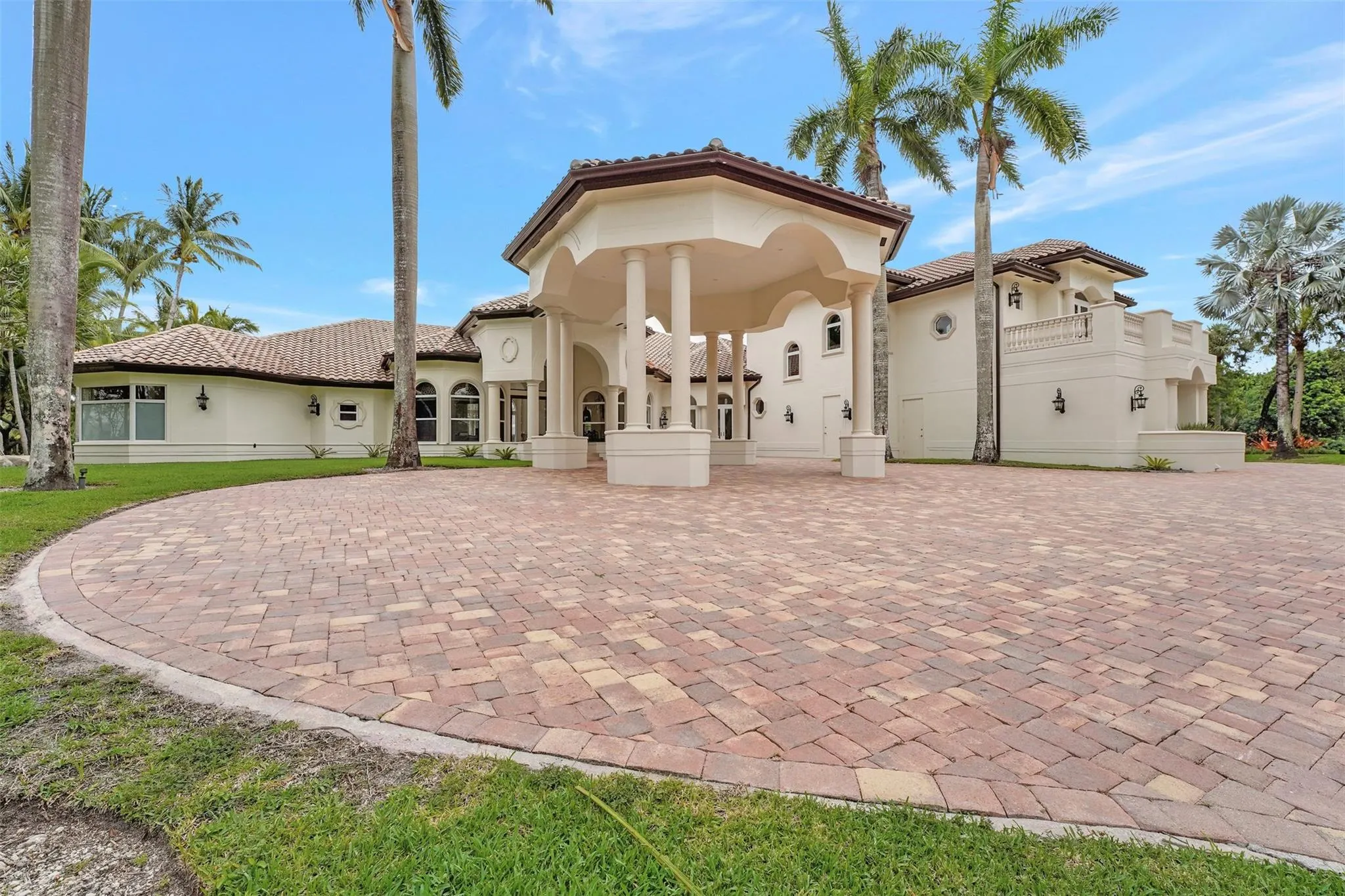 3440 Stallion Ln