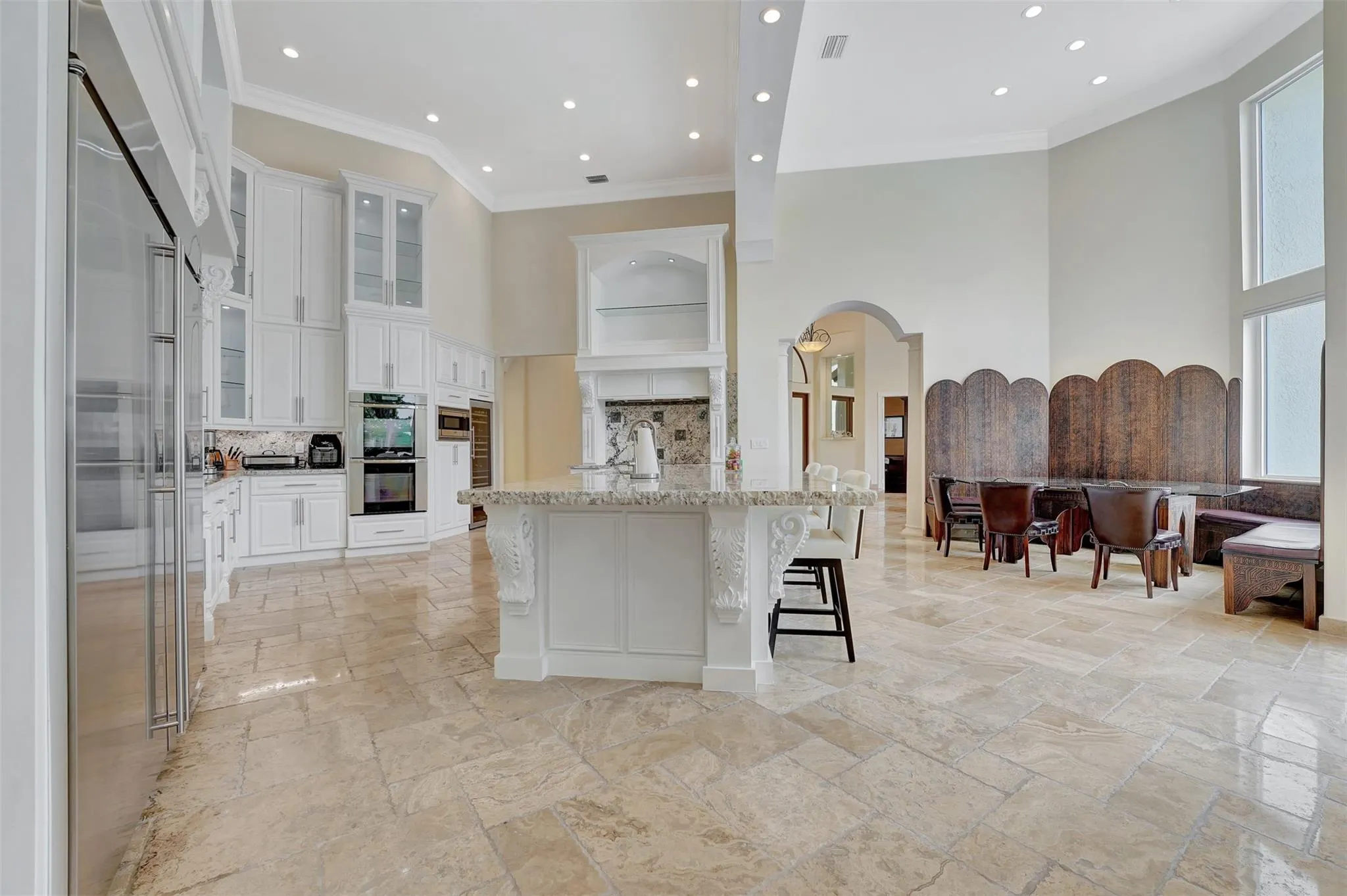 3440 Stallion Ln