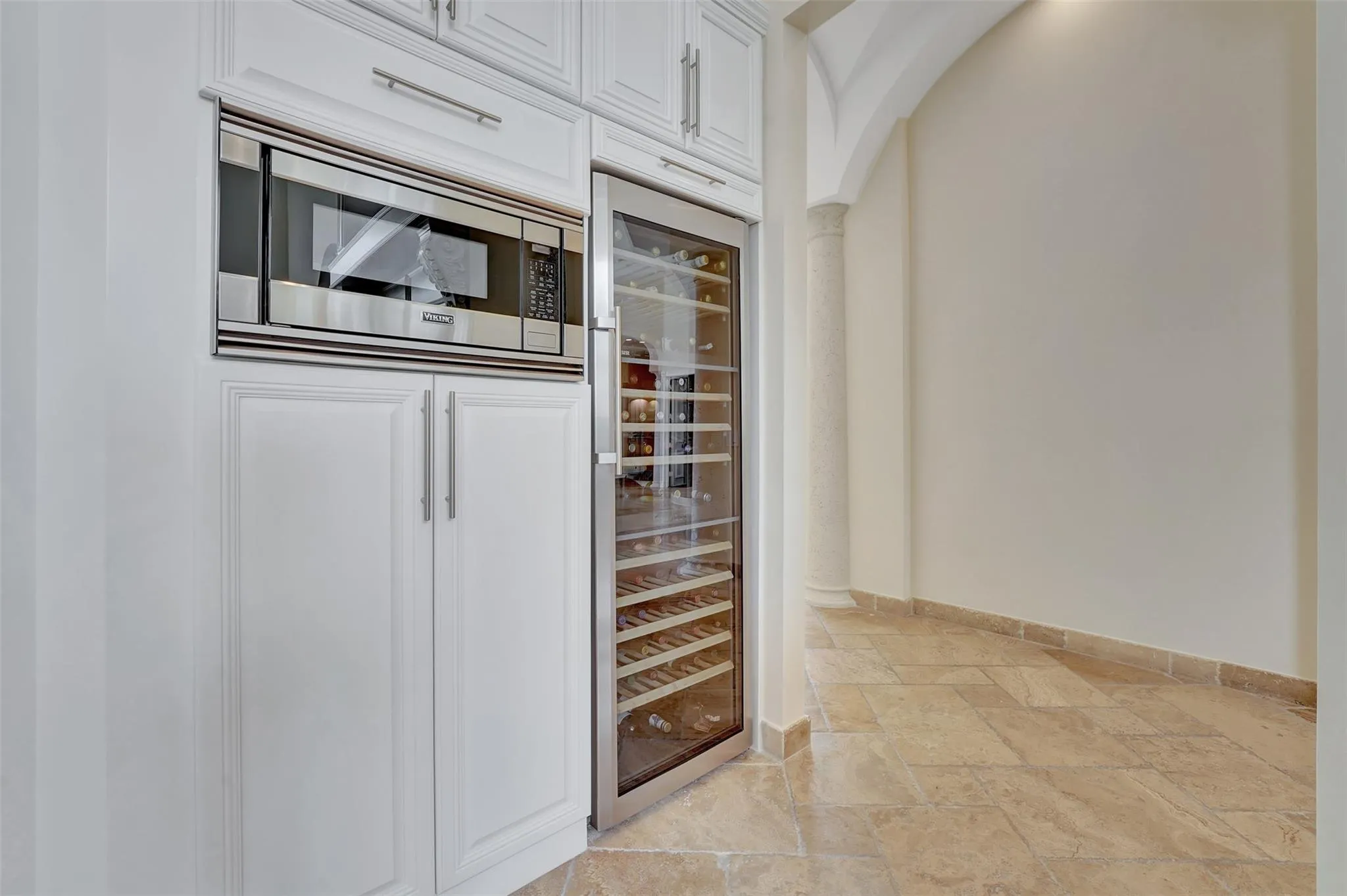 3440 Stallion Ln