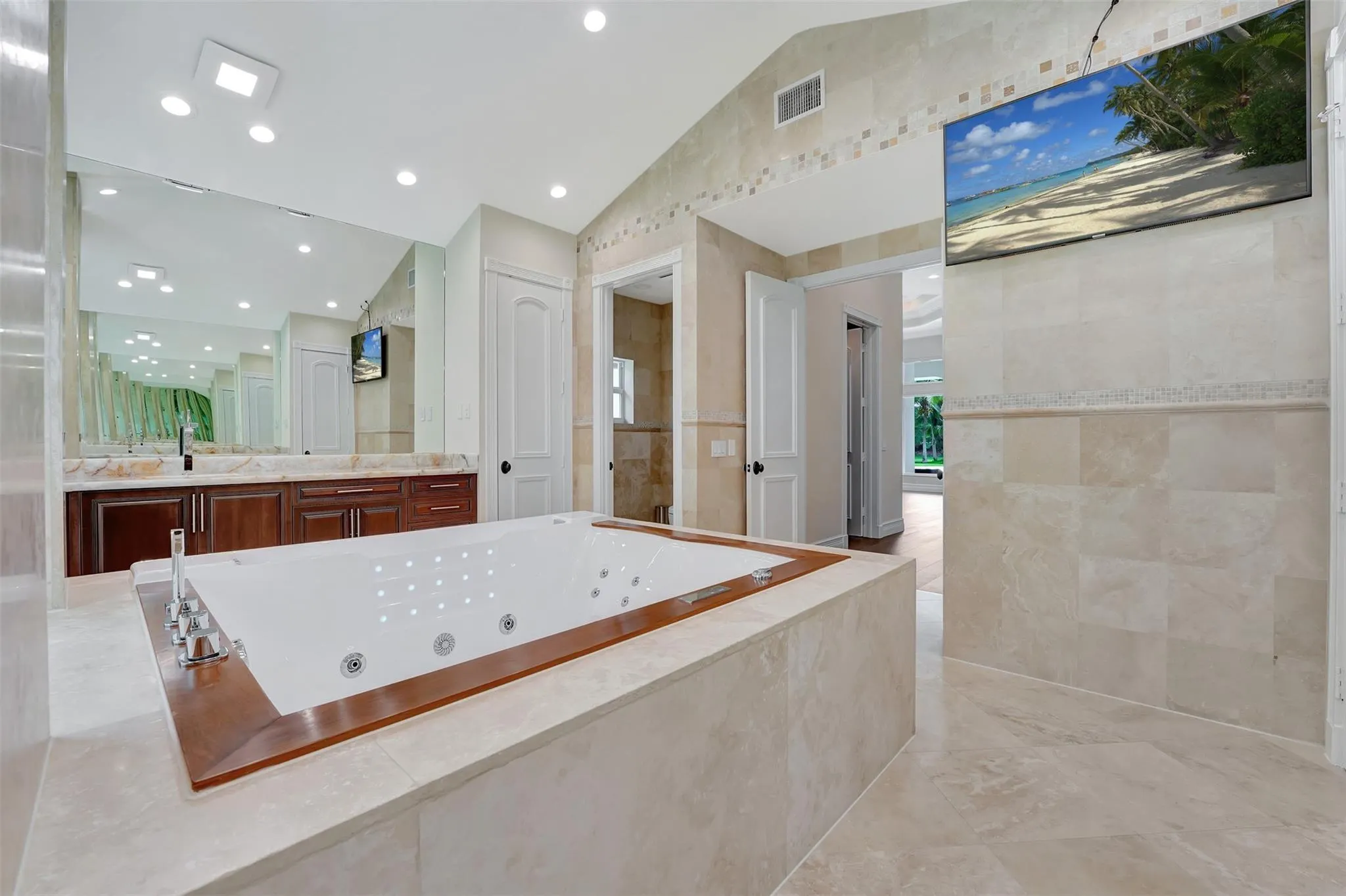 3440 Stallion Ln