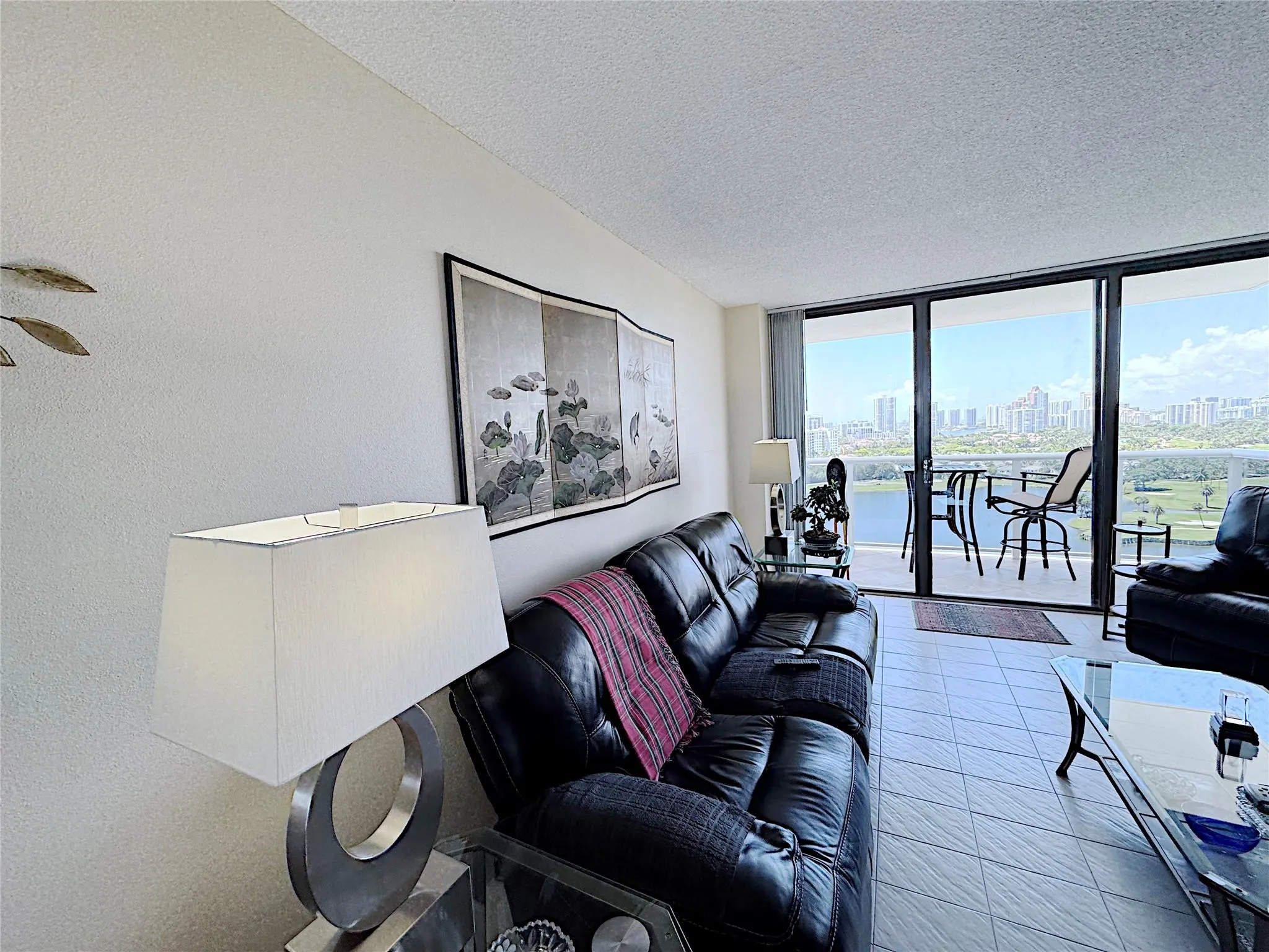 3675 N Country Club Dr, #2007