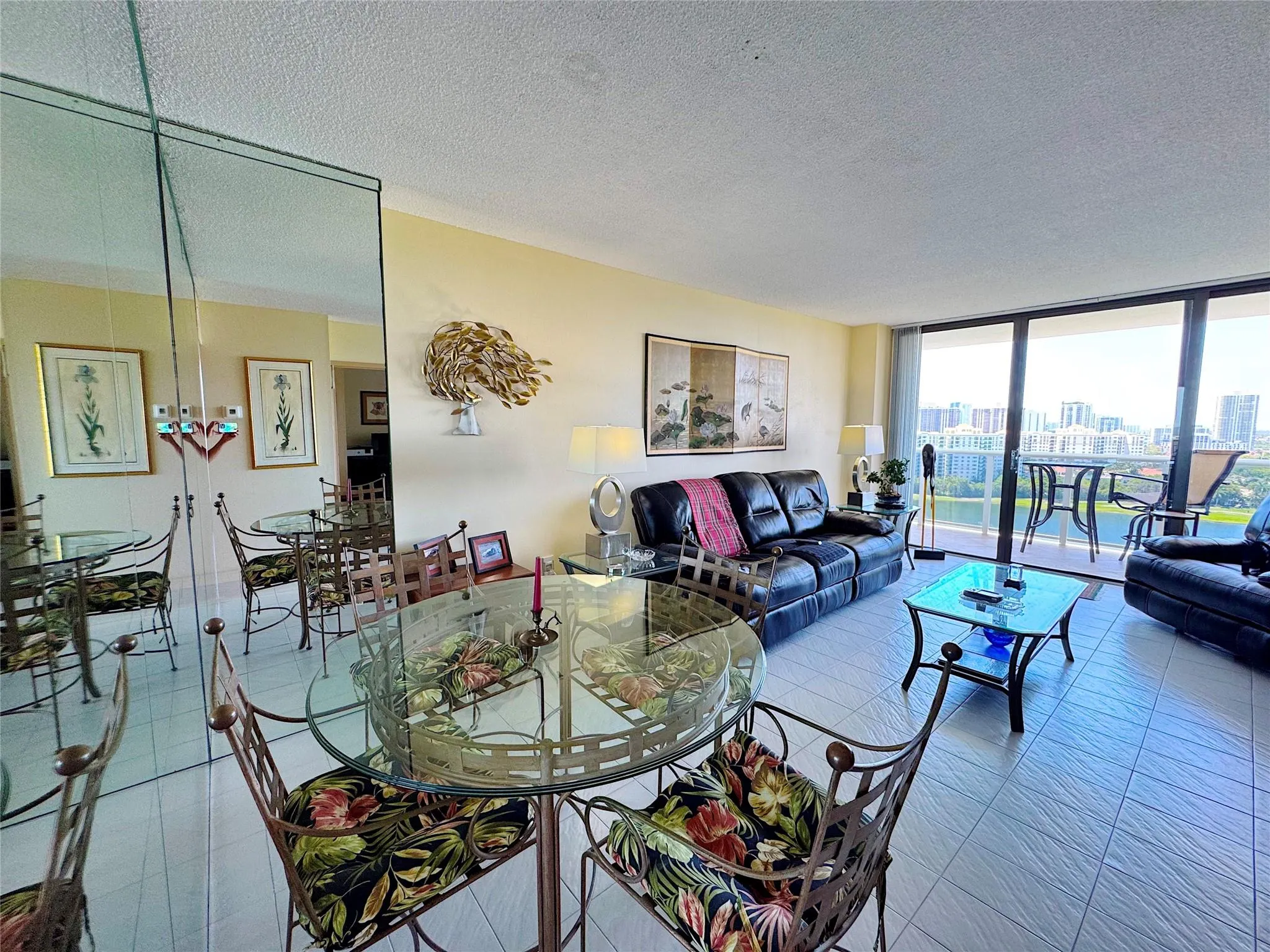 3675 N Country Club Dr, #2007