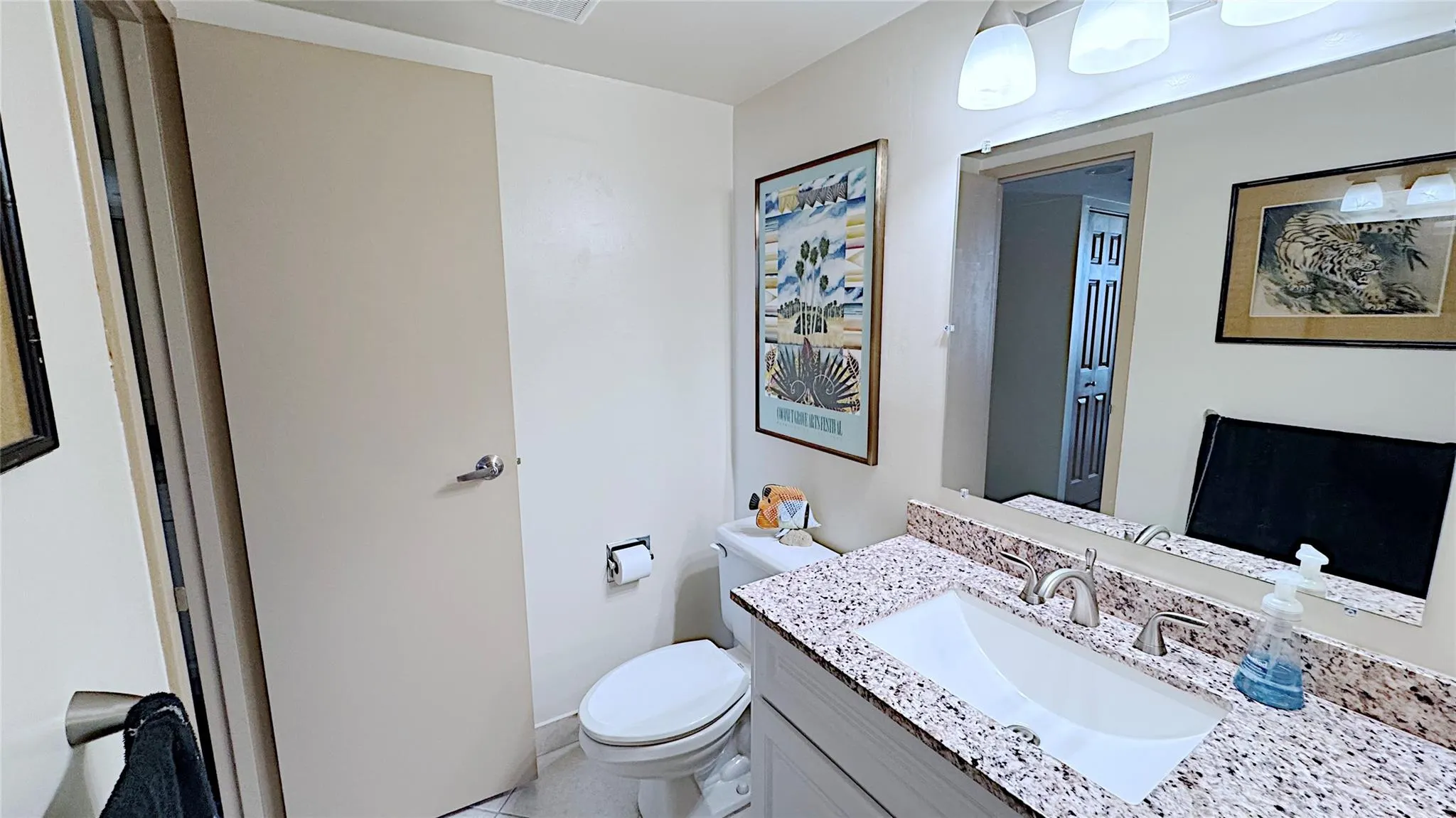 3675 N Country Club Dr, #2007