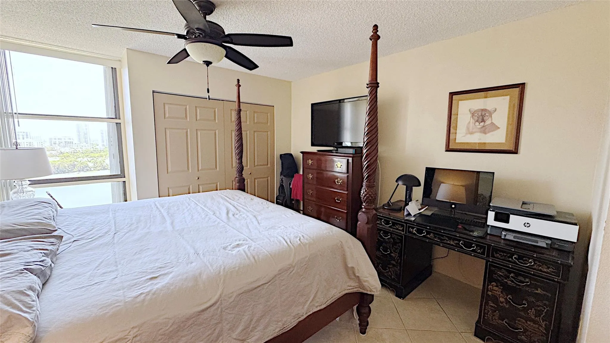 3675 N Country Club Dr, #2007