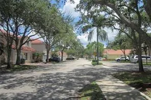 802 Garnet Cir