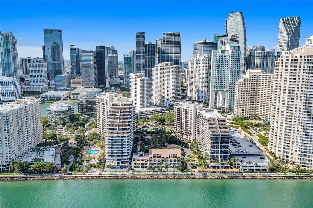 520 Brickell Key Dr Unit BH25