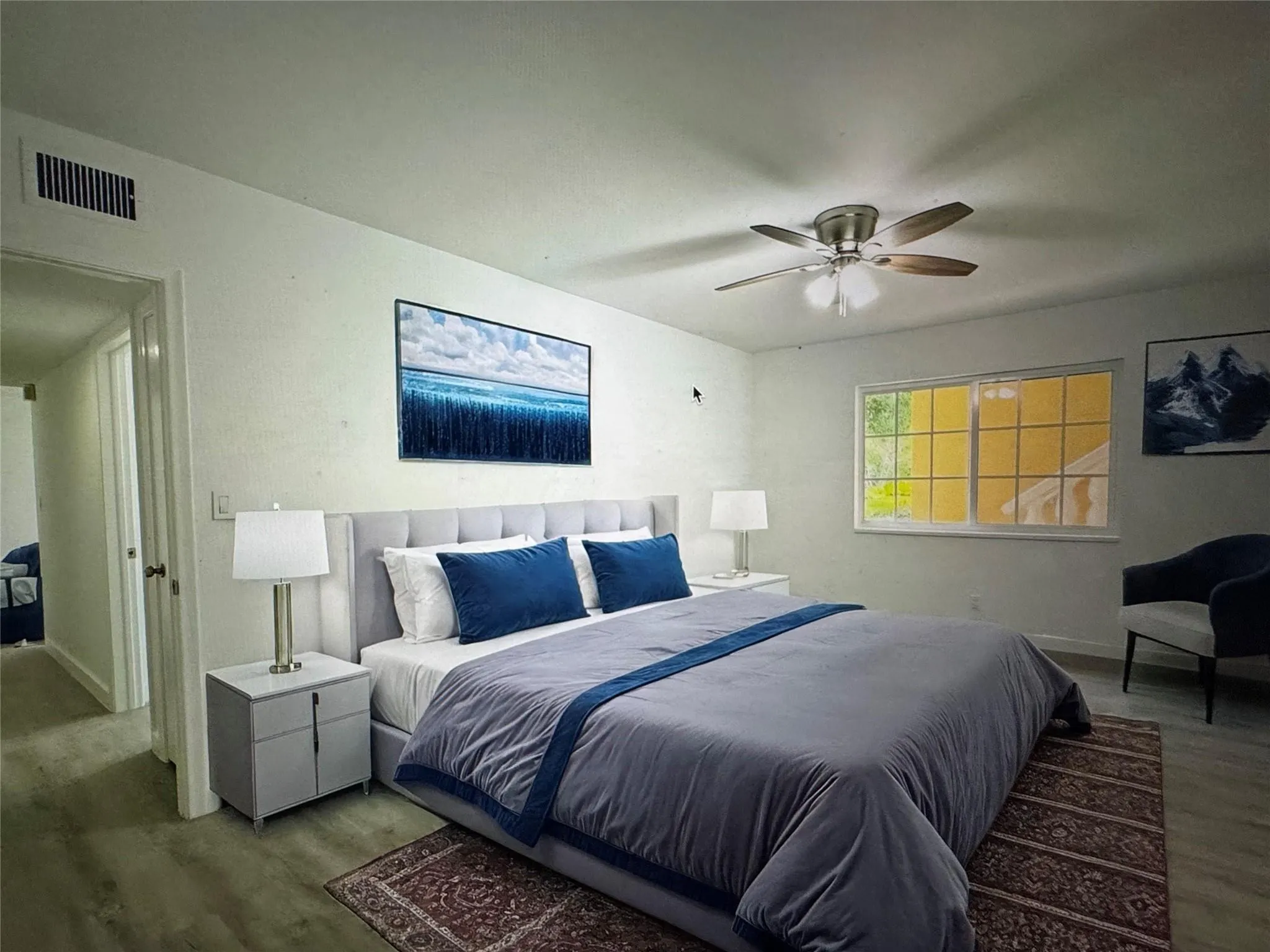 12 NE 19th Ct, #204A