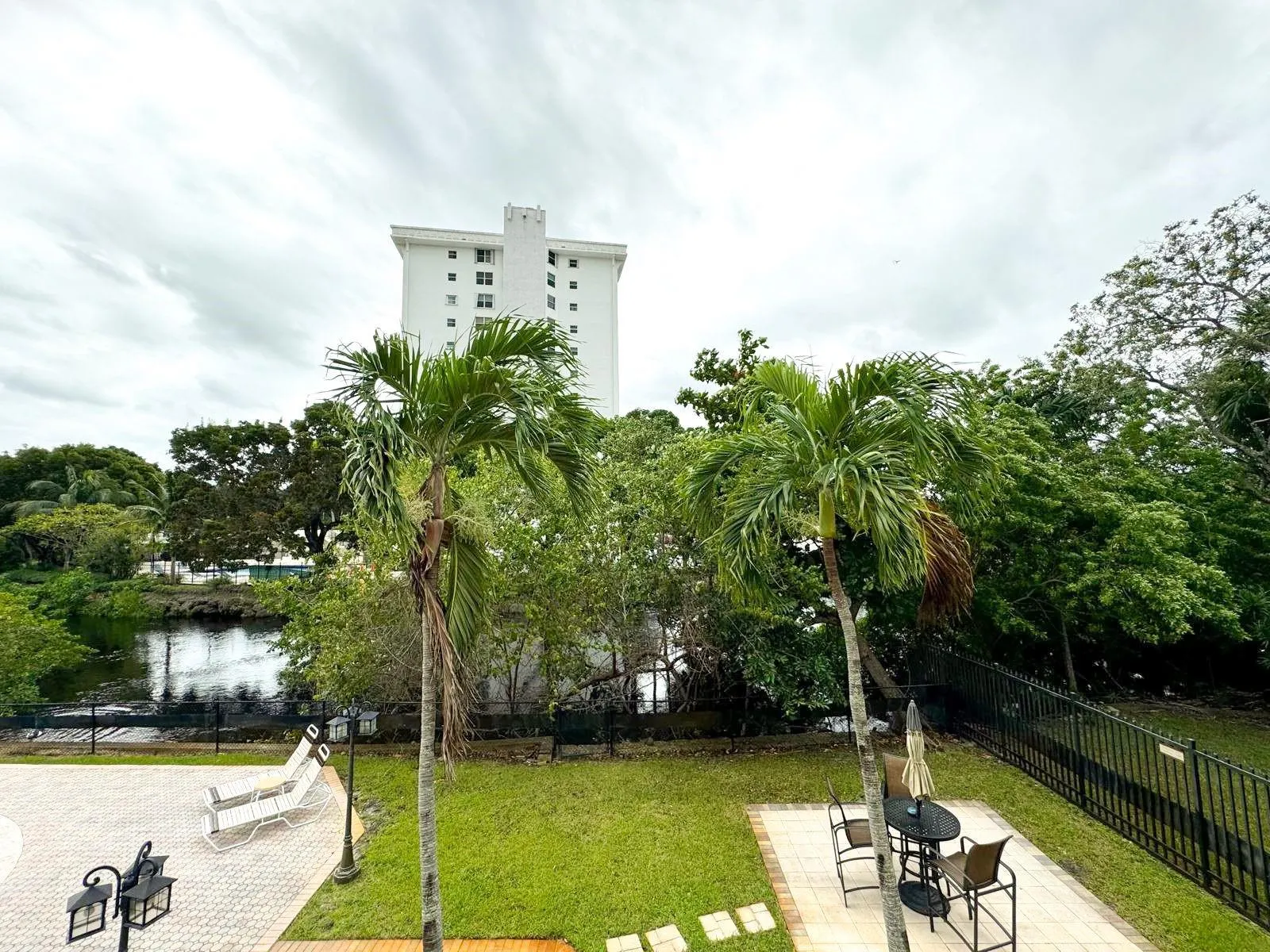 12 NE 19th Ct, #204A