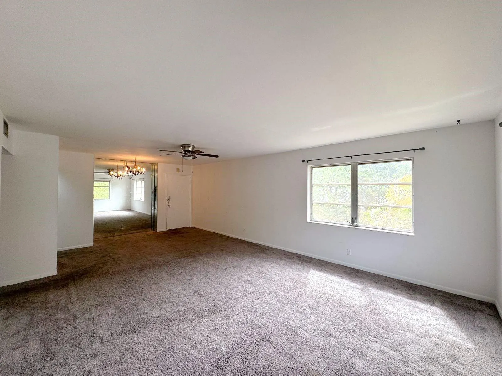 12 NE 19th Ct, #204A