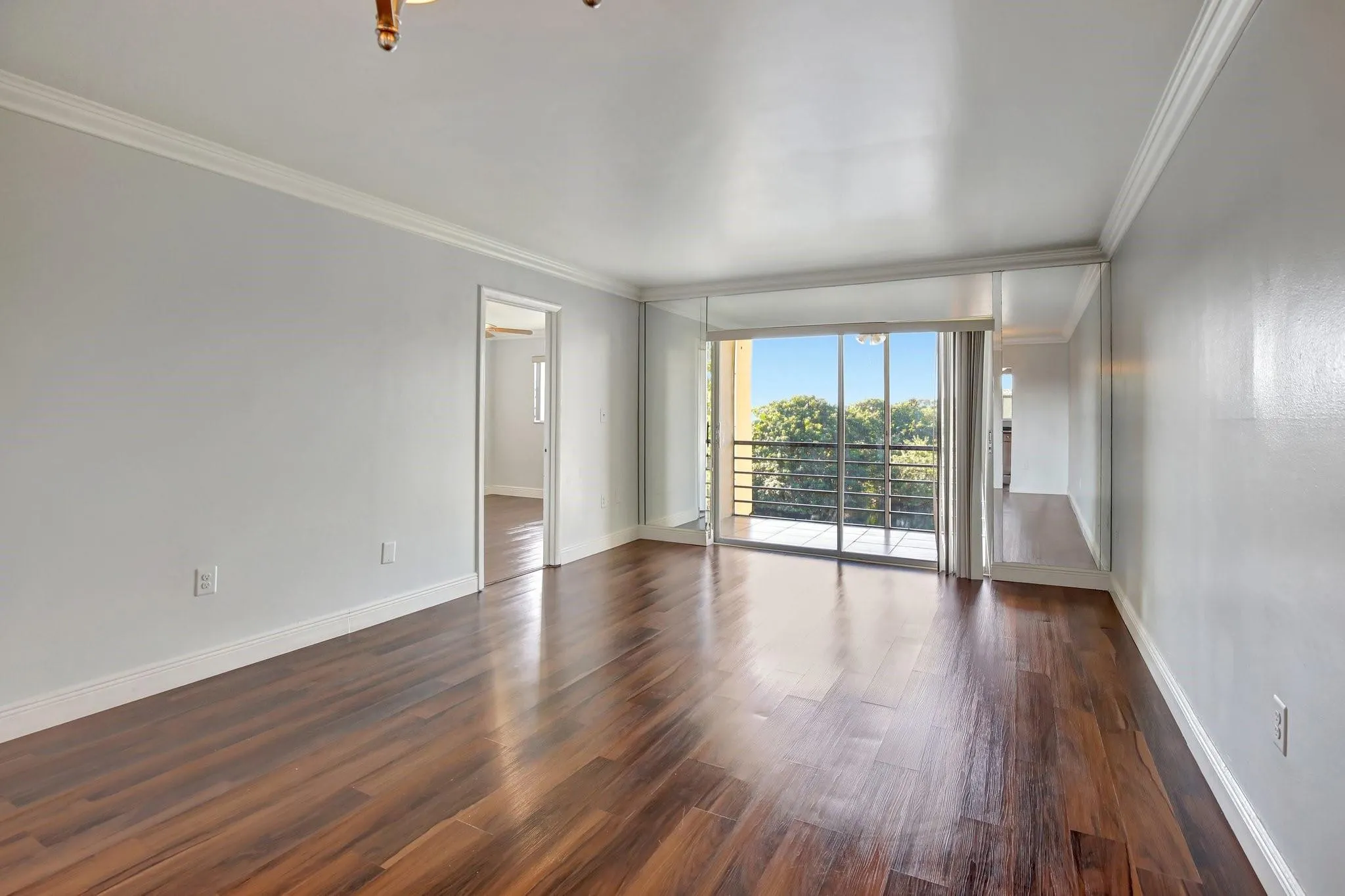 8225 Sunrise Lakes Blvd, #303
