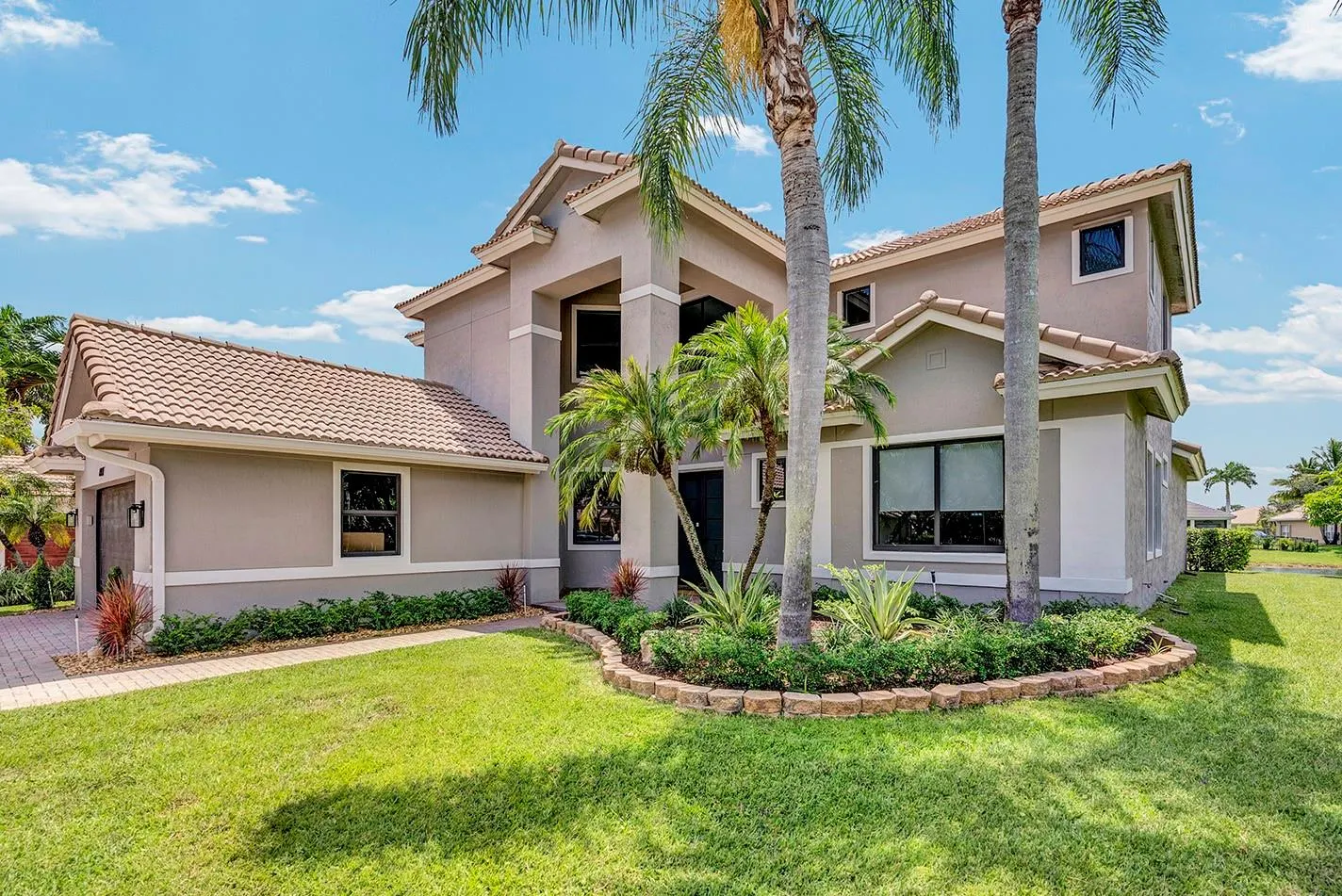 6437 NW 108th Ter