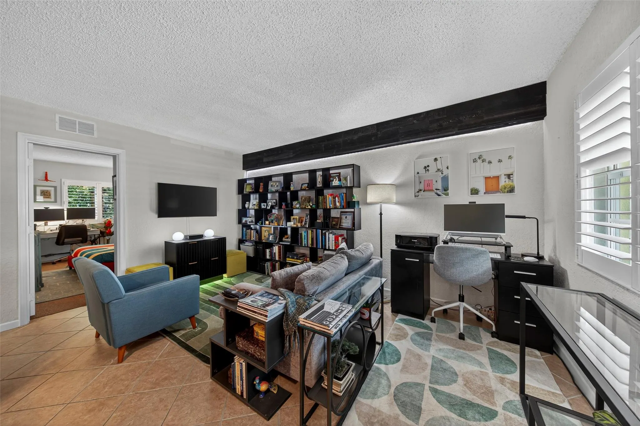 2660 NE 8th Ave, #208