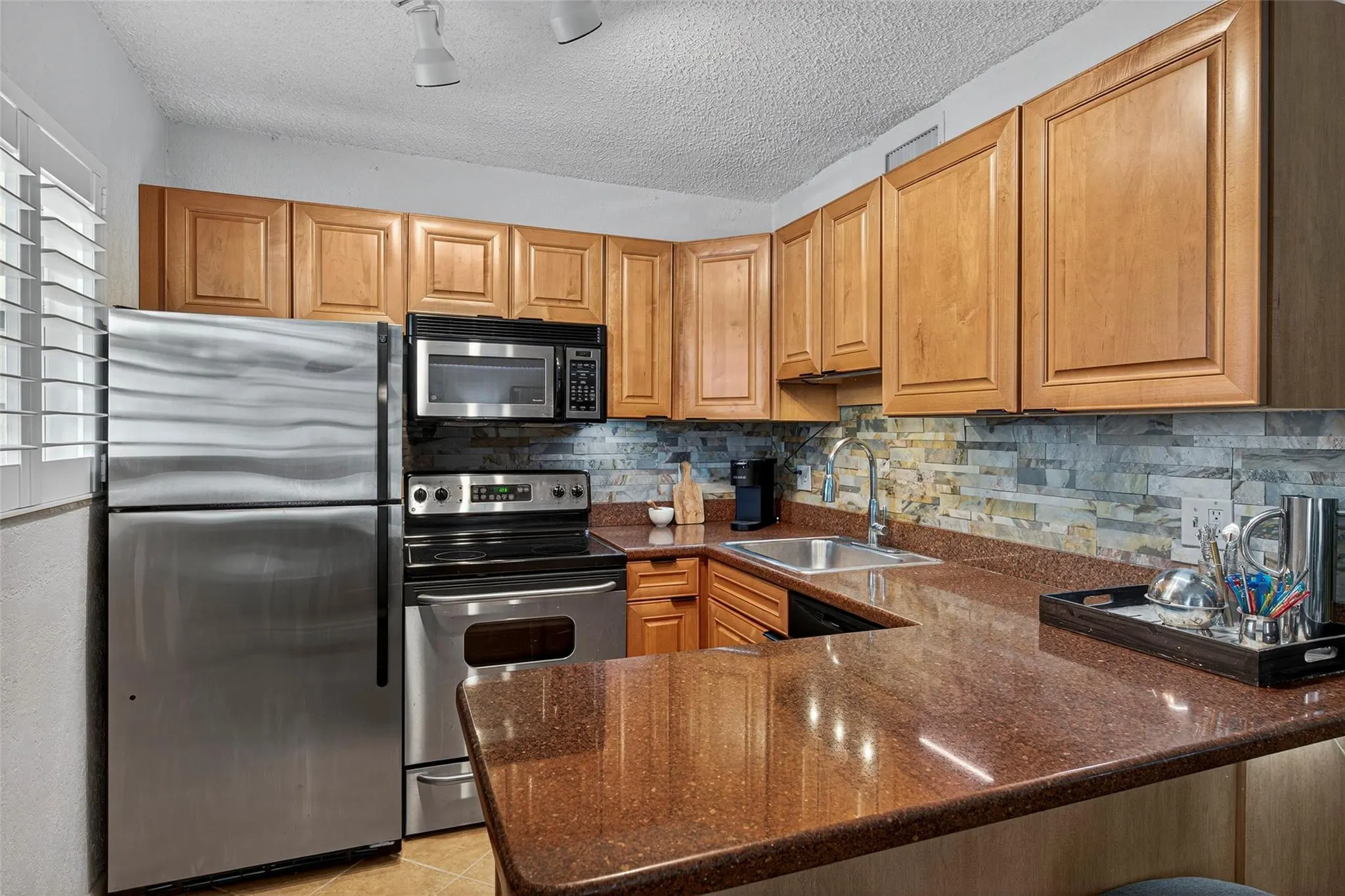 2660 NE 8th Ave, #208