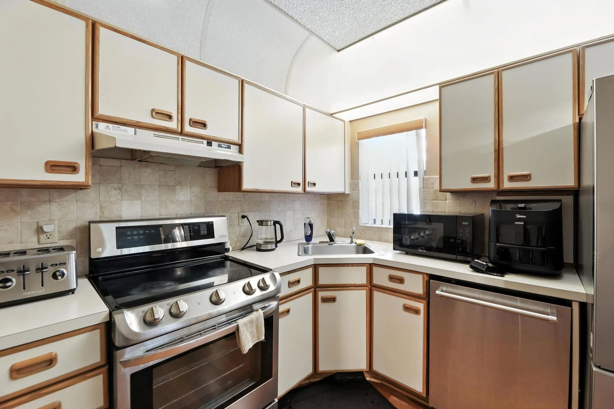 2881 Carambola Circle, #2072
