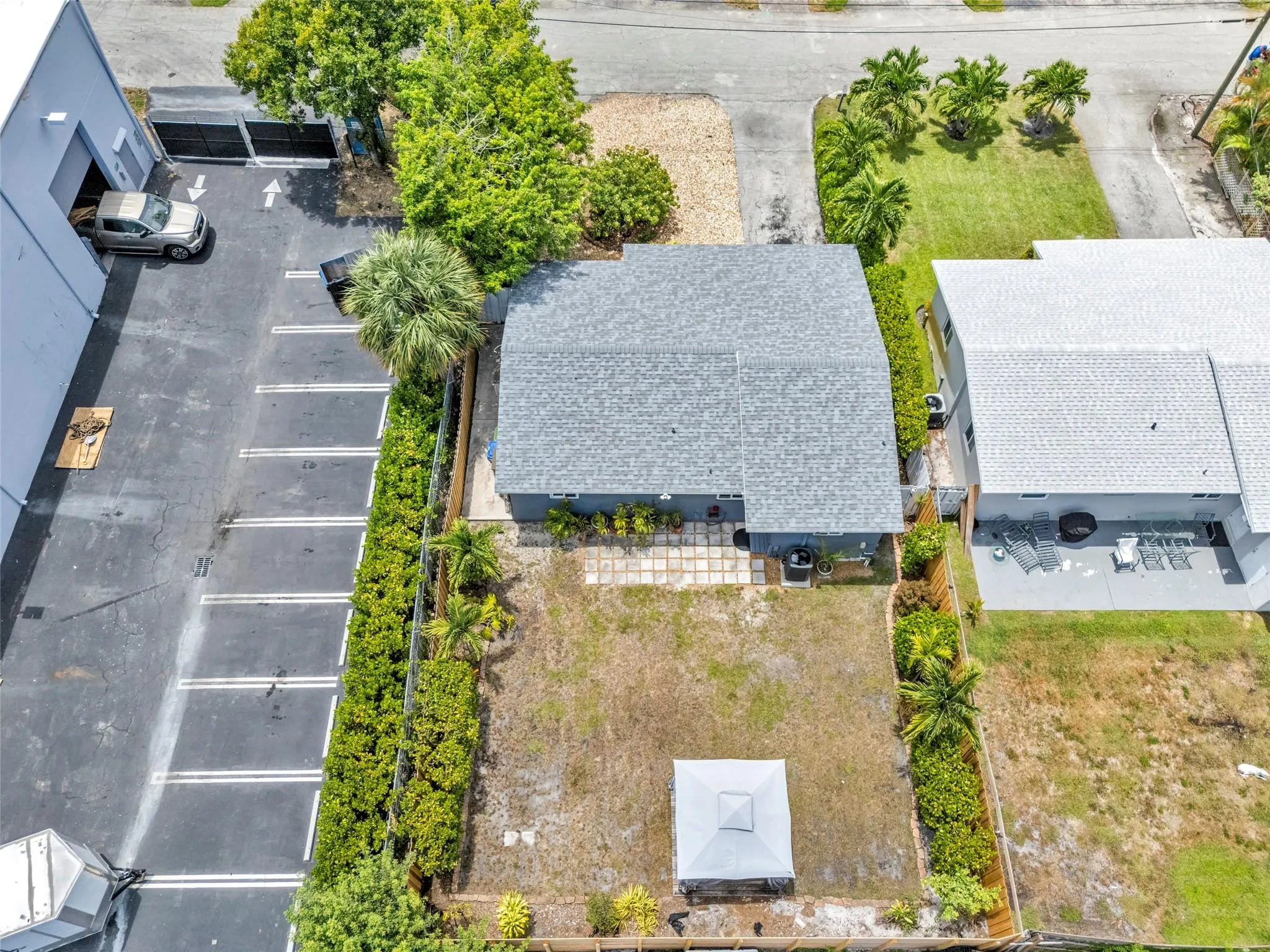 2108 NE 11th Ave