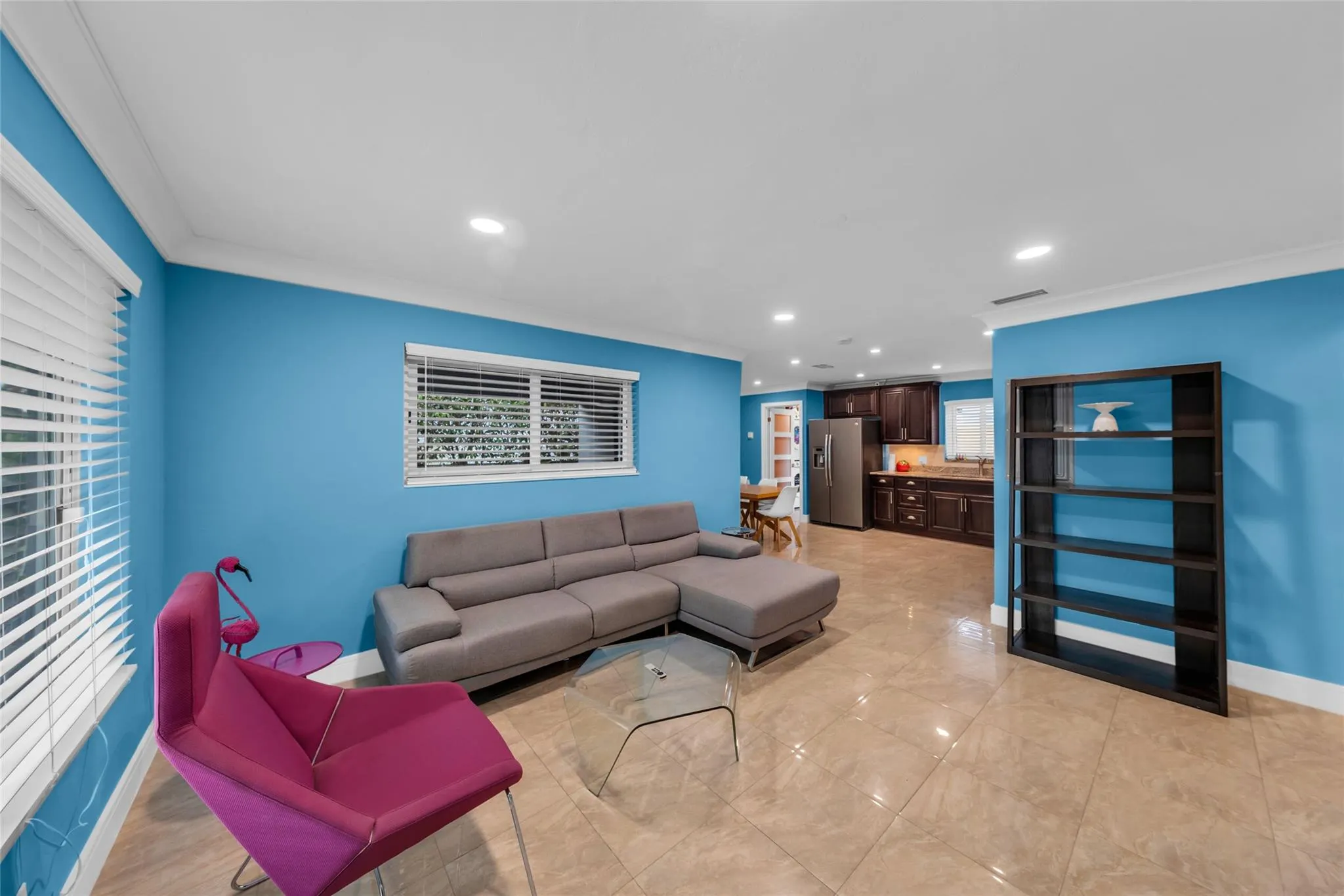 2108 NE 11th Ave
