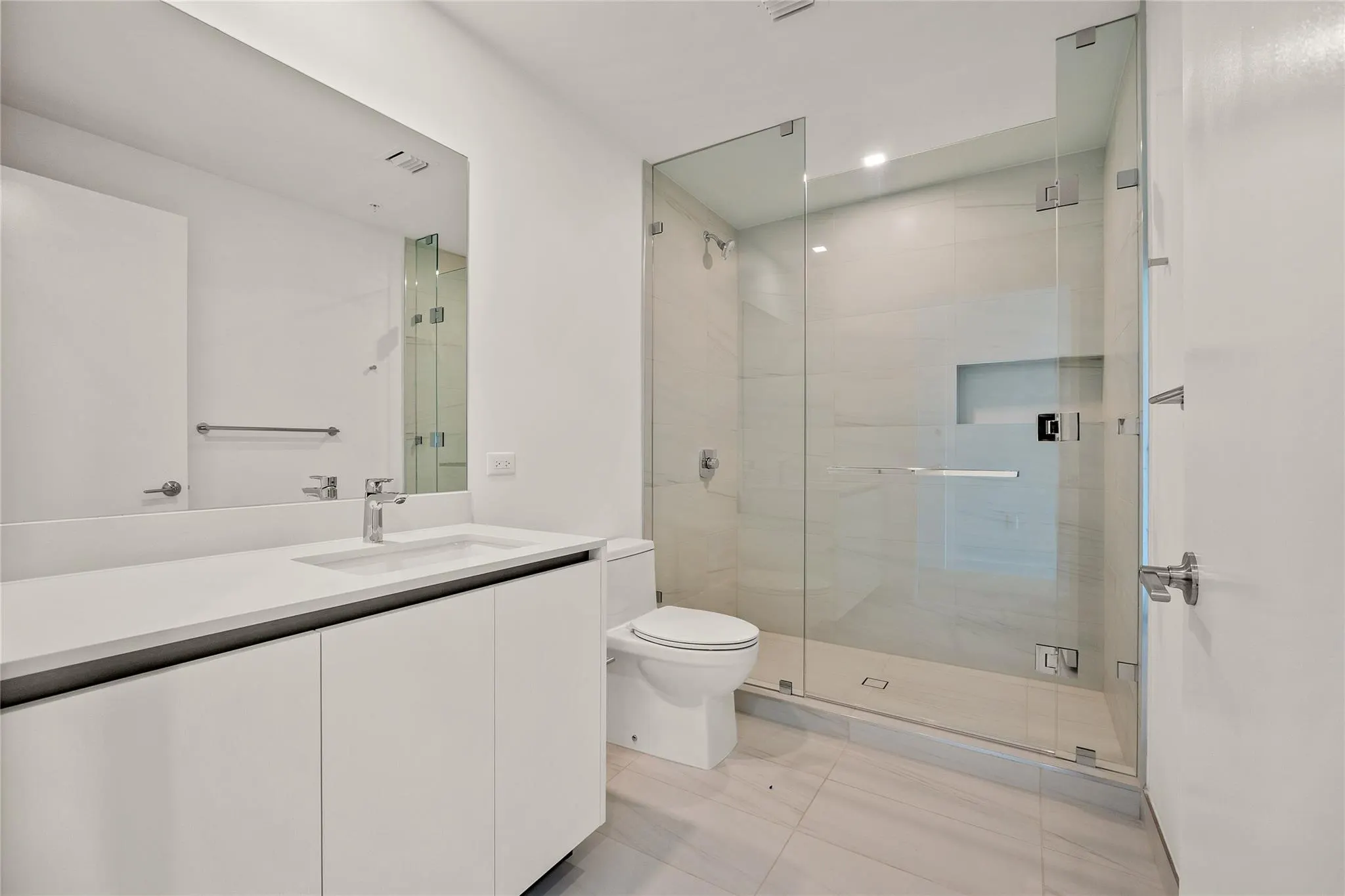 900 N Ocean Blvd., #1604