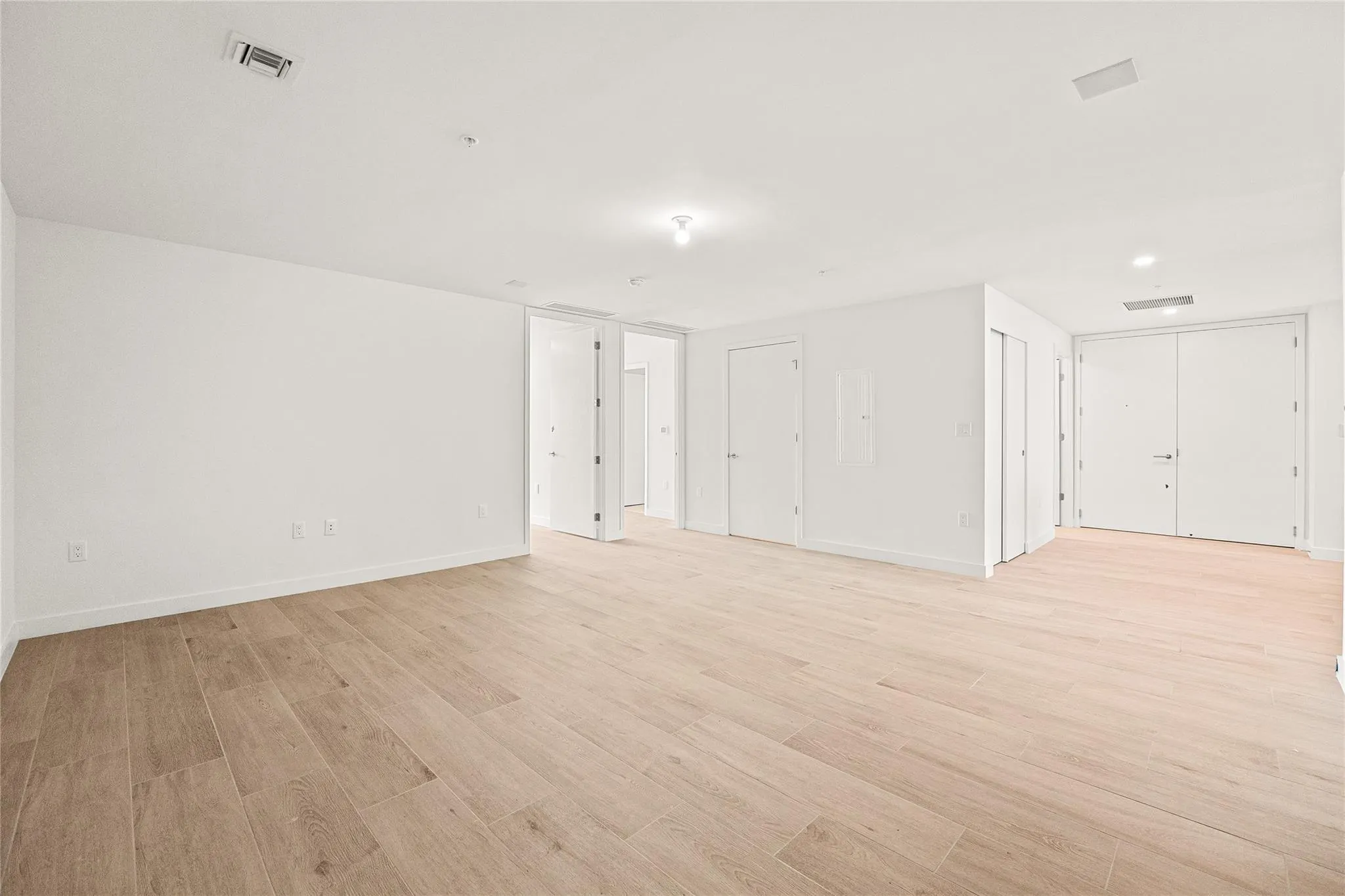 900 N Ocean Blvd., #1604