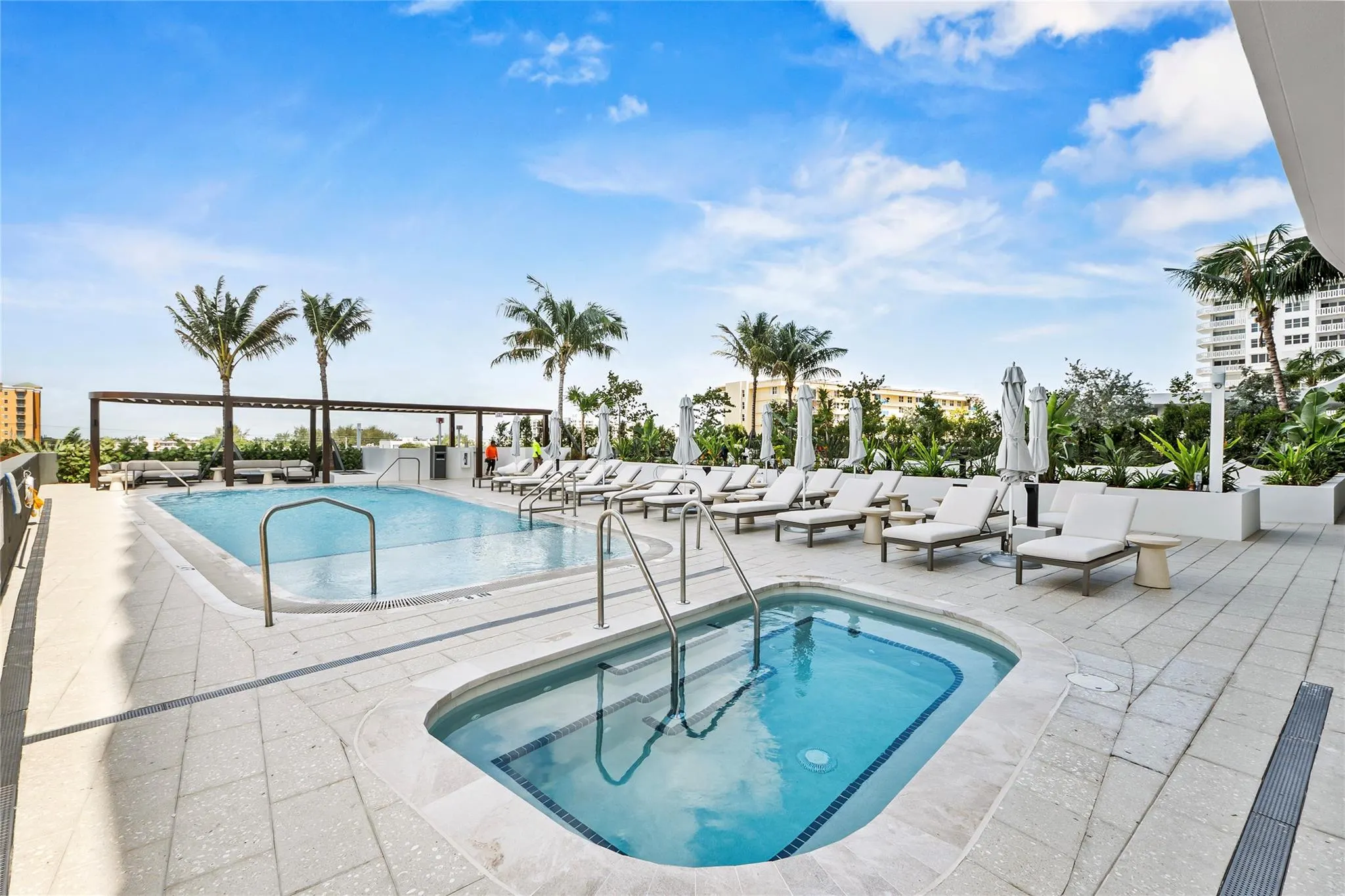 900 N Ocean Blvd., #1604