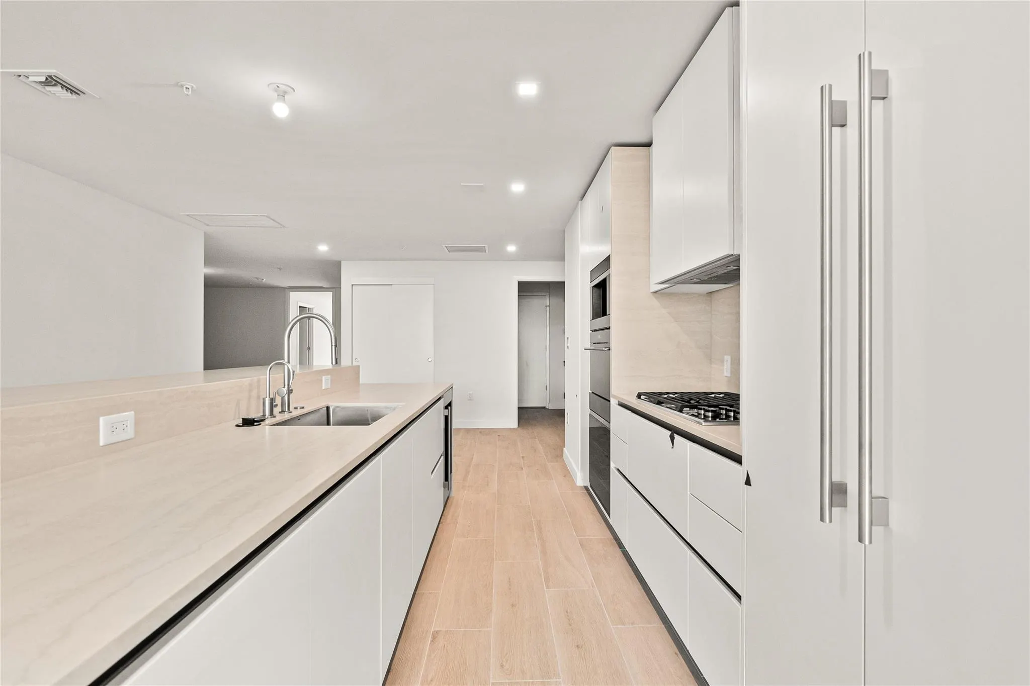 900 N Ocean Blvd., #1604
