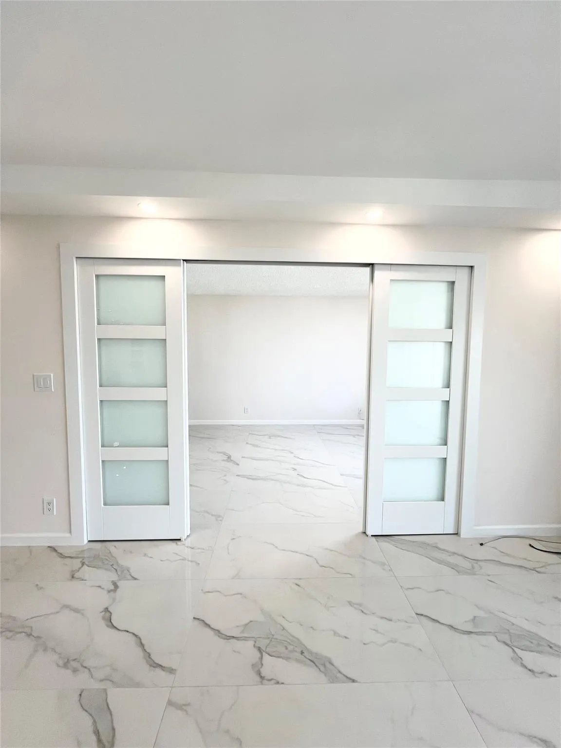 3800 S Ocean Dr, #1719