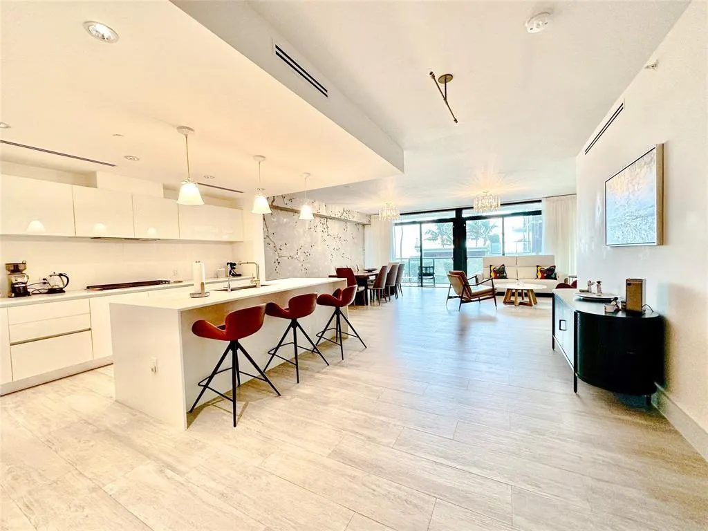 2101 S Surf Rd, #2C
