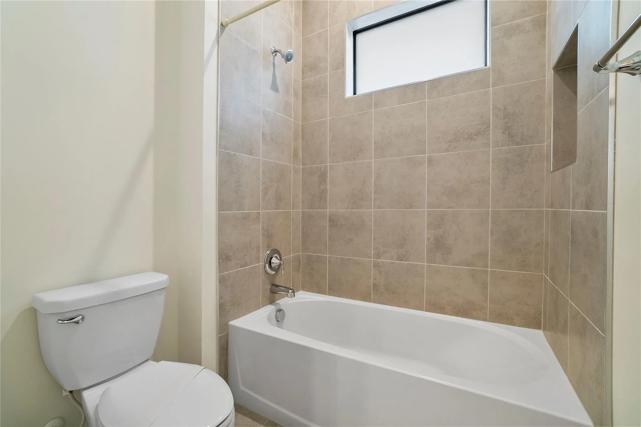 11785 S Waterway Cir