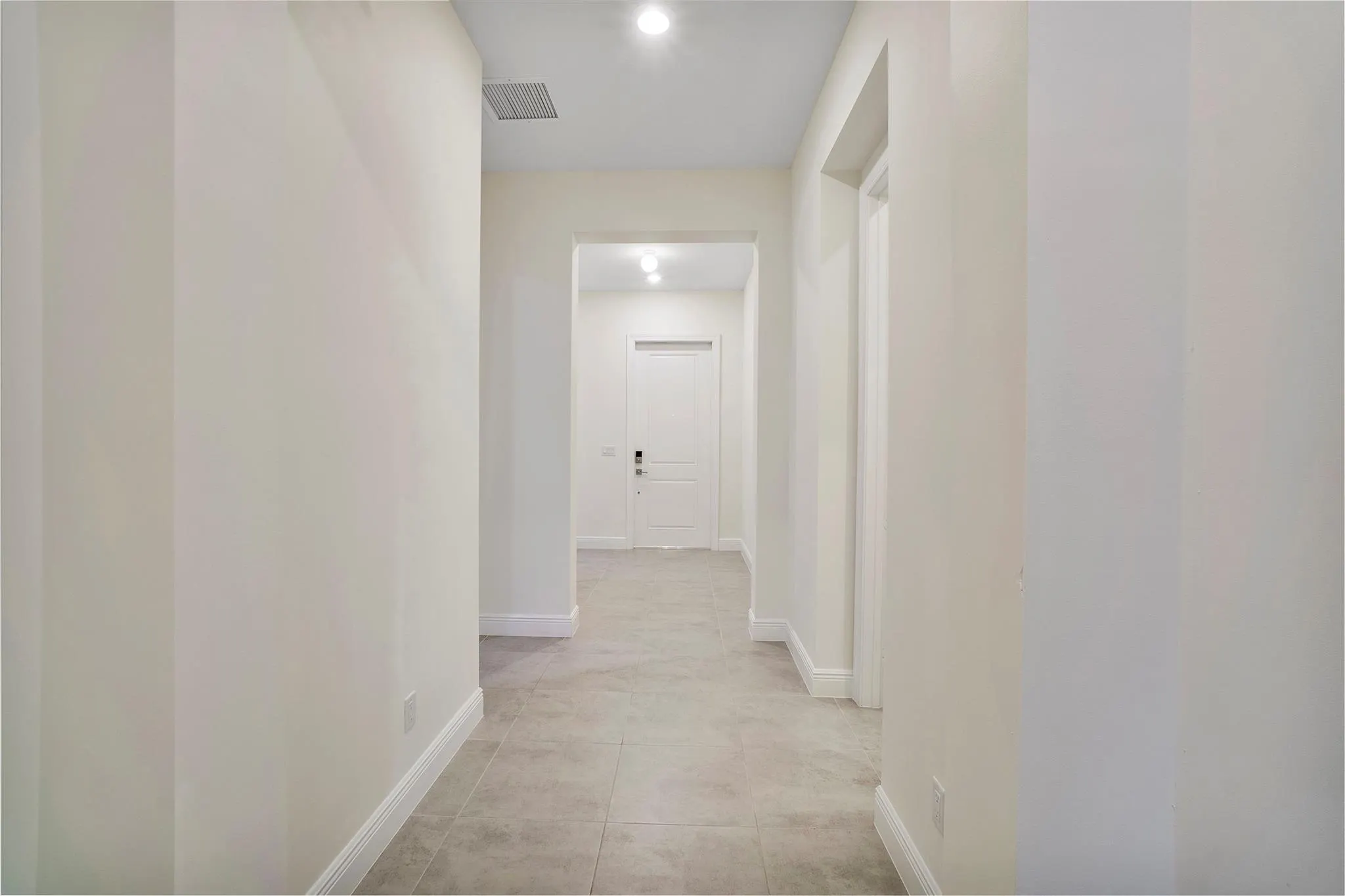 11785 S Waterway Cir