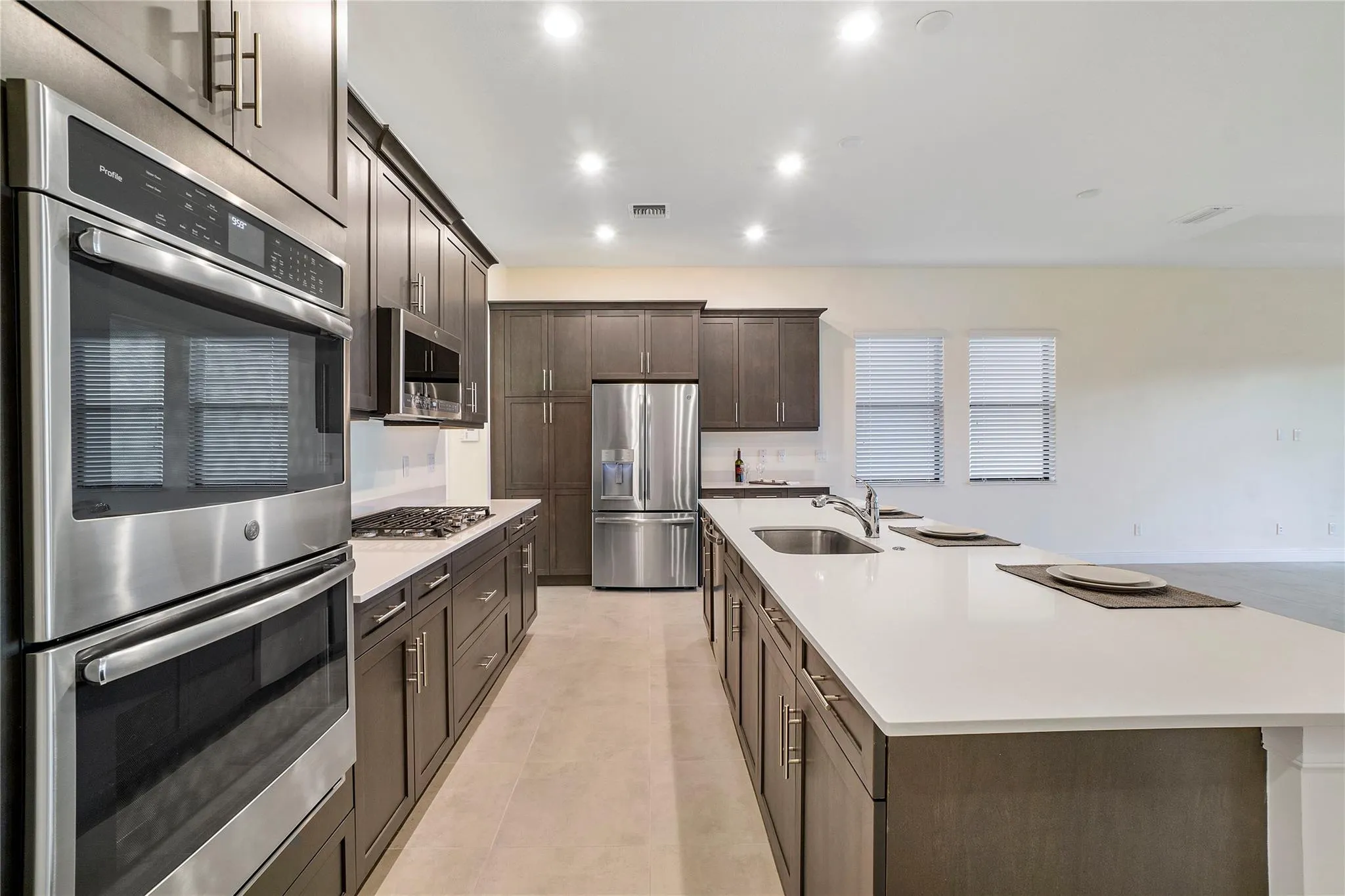 11785 S Waterway Cir