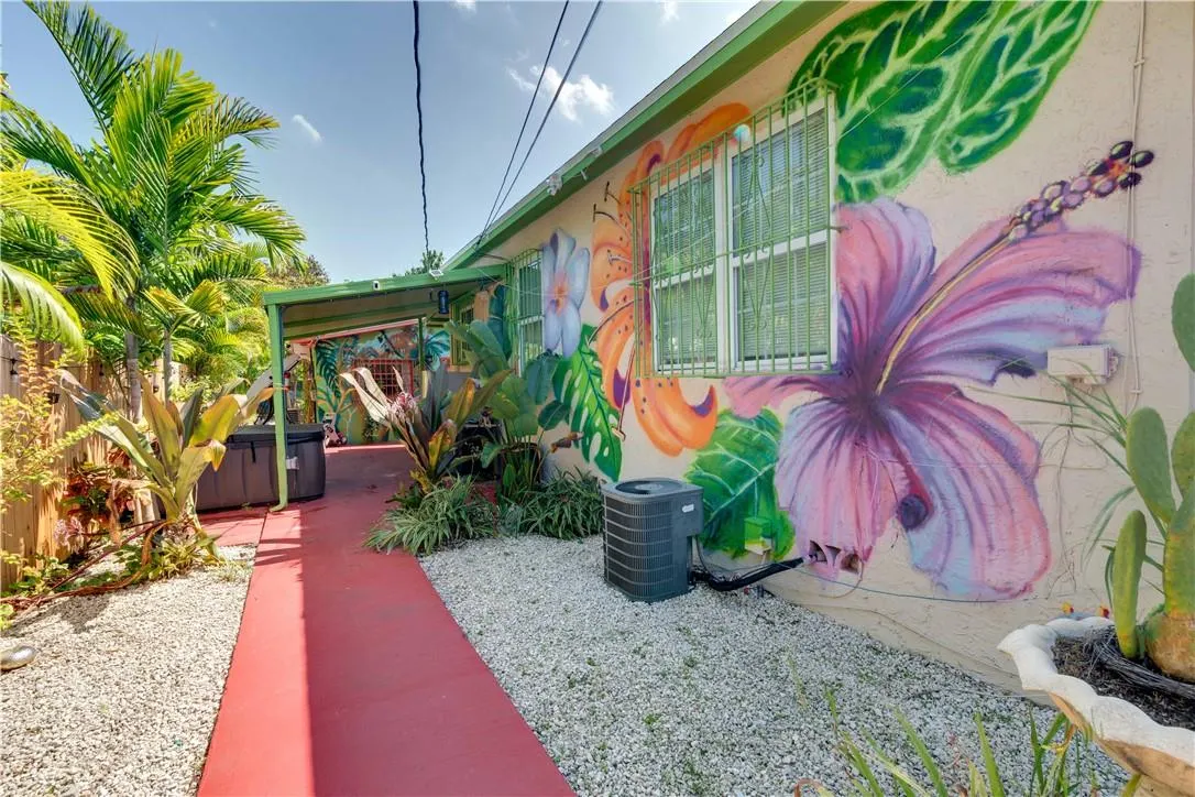 1870 NW 19th St #FRONT