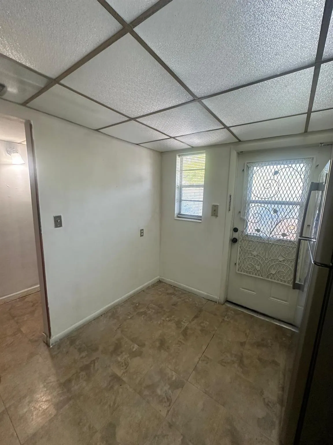 251 NE 187th St, #803