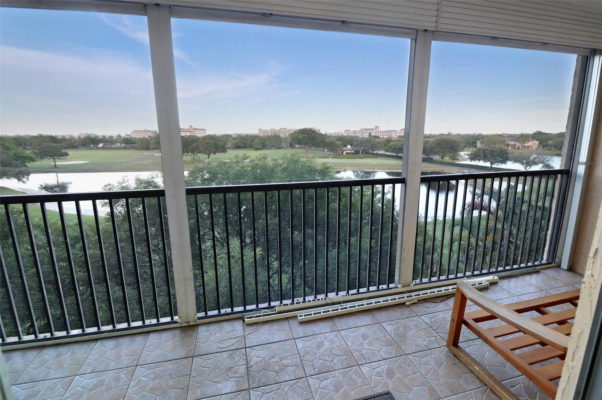 3300 W Rolling Hills Cir, #503