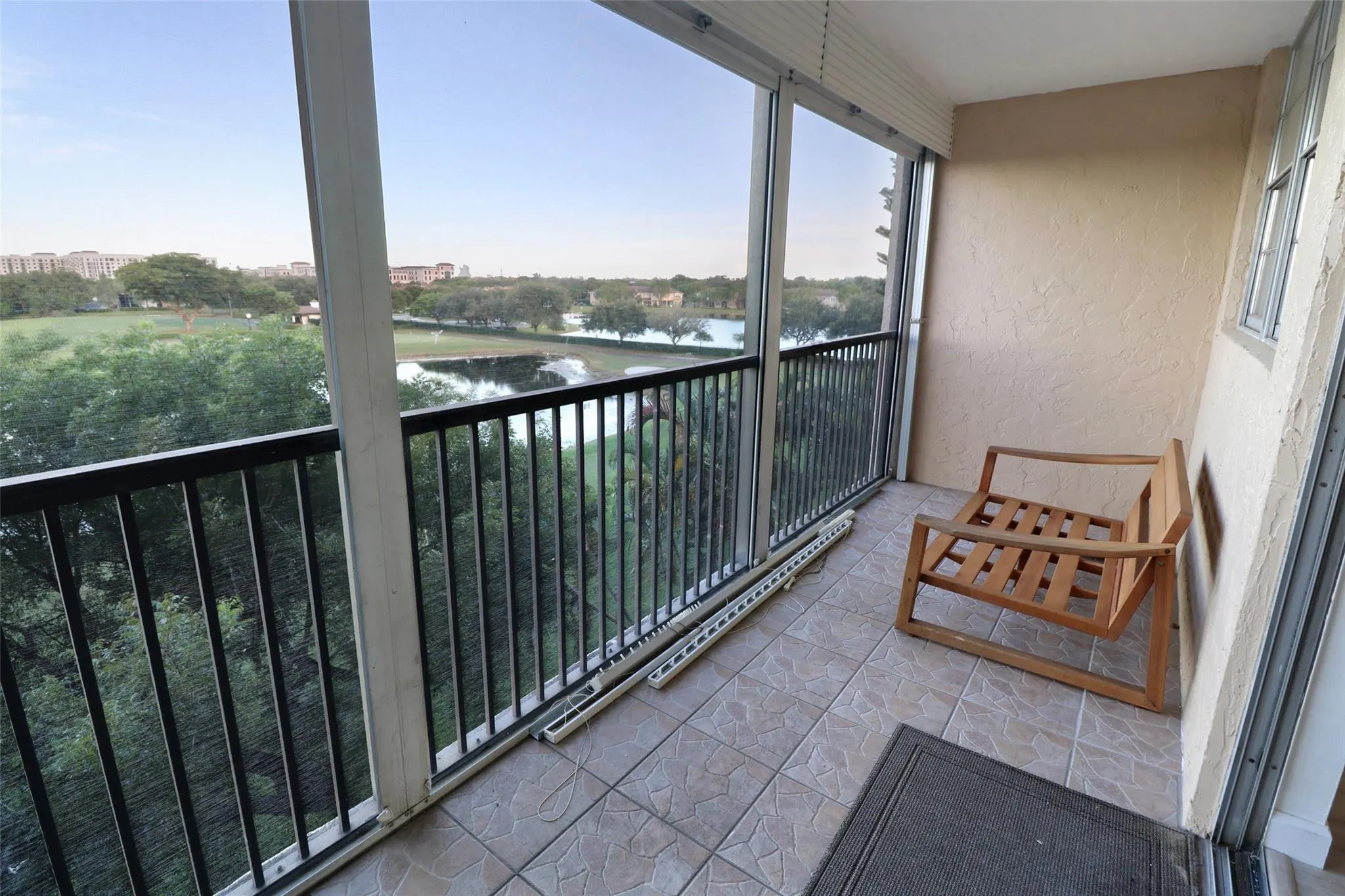 3300 W Rolling Hills Cir, #503