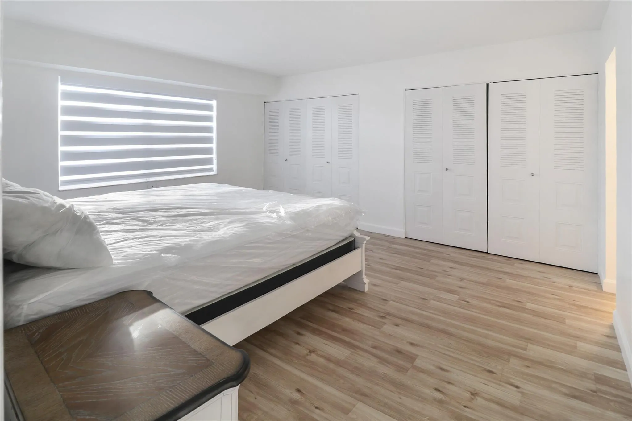 3300 W Rolling Hills Cir, #503