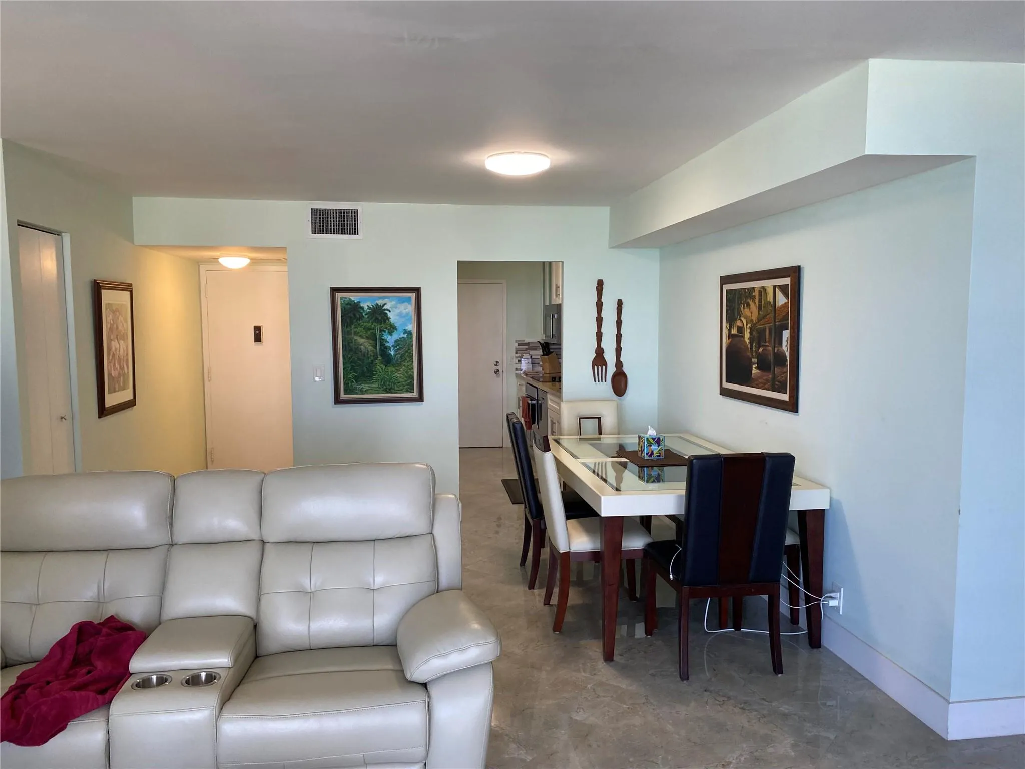 2201 S Ocean Dr, #1404