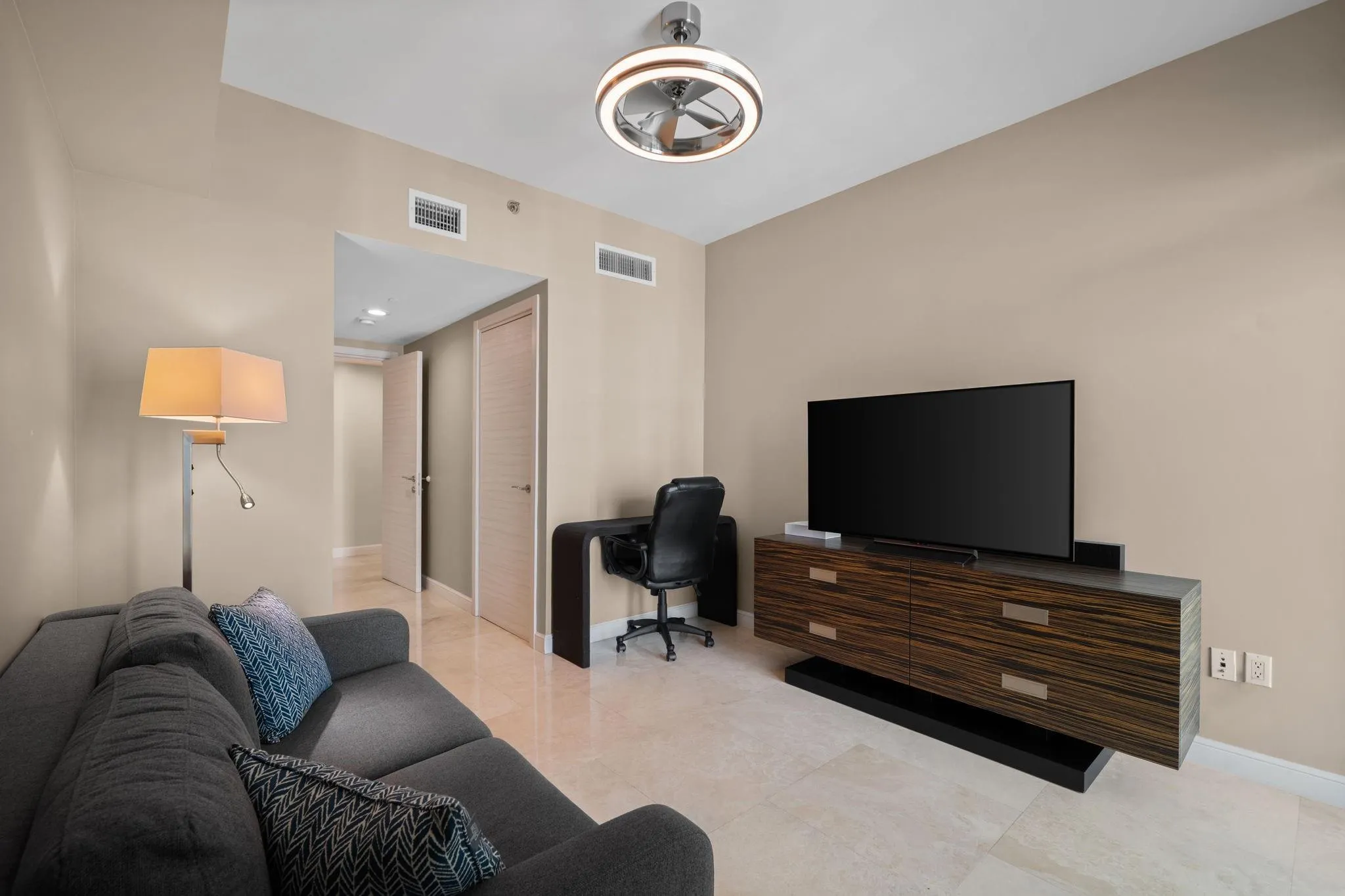 101 S Fort Lauderdale Beach Blvd, #2402
