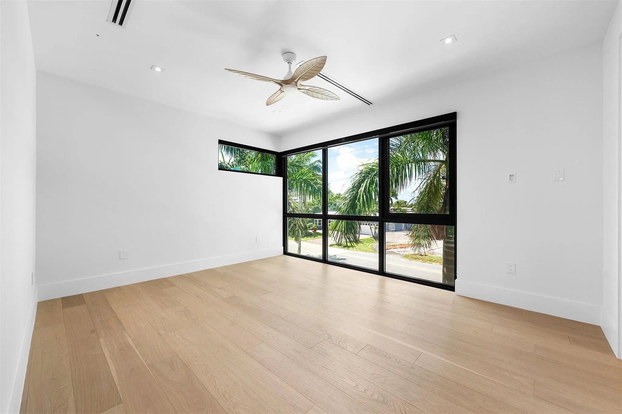 2500 Middle River Drive