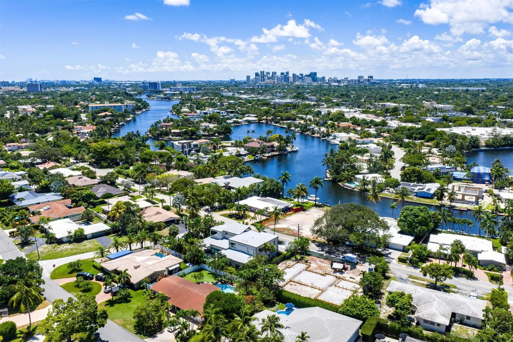 2500 Middle River Drive