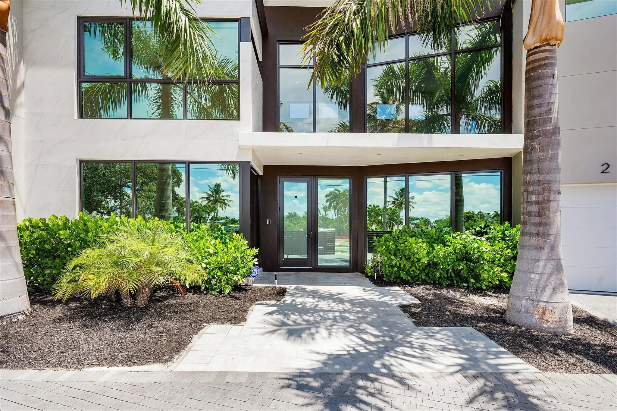 2500 Middle River Drive