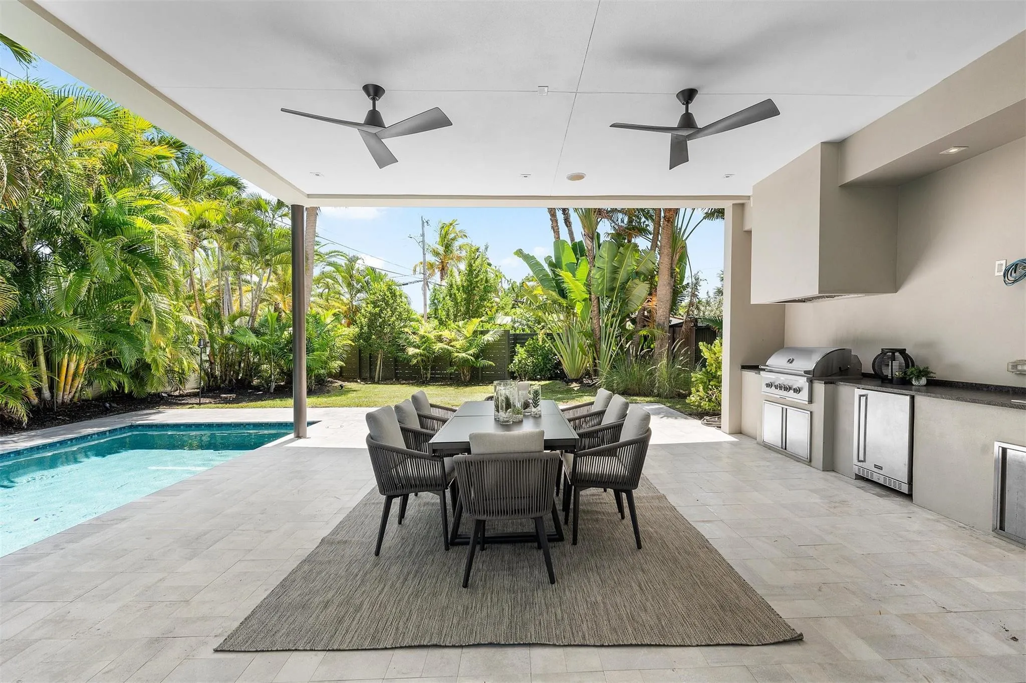 2500 Middle River Drive
