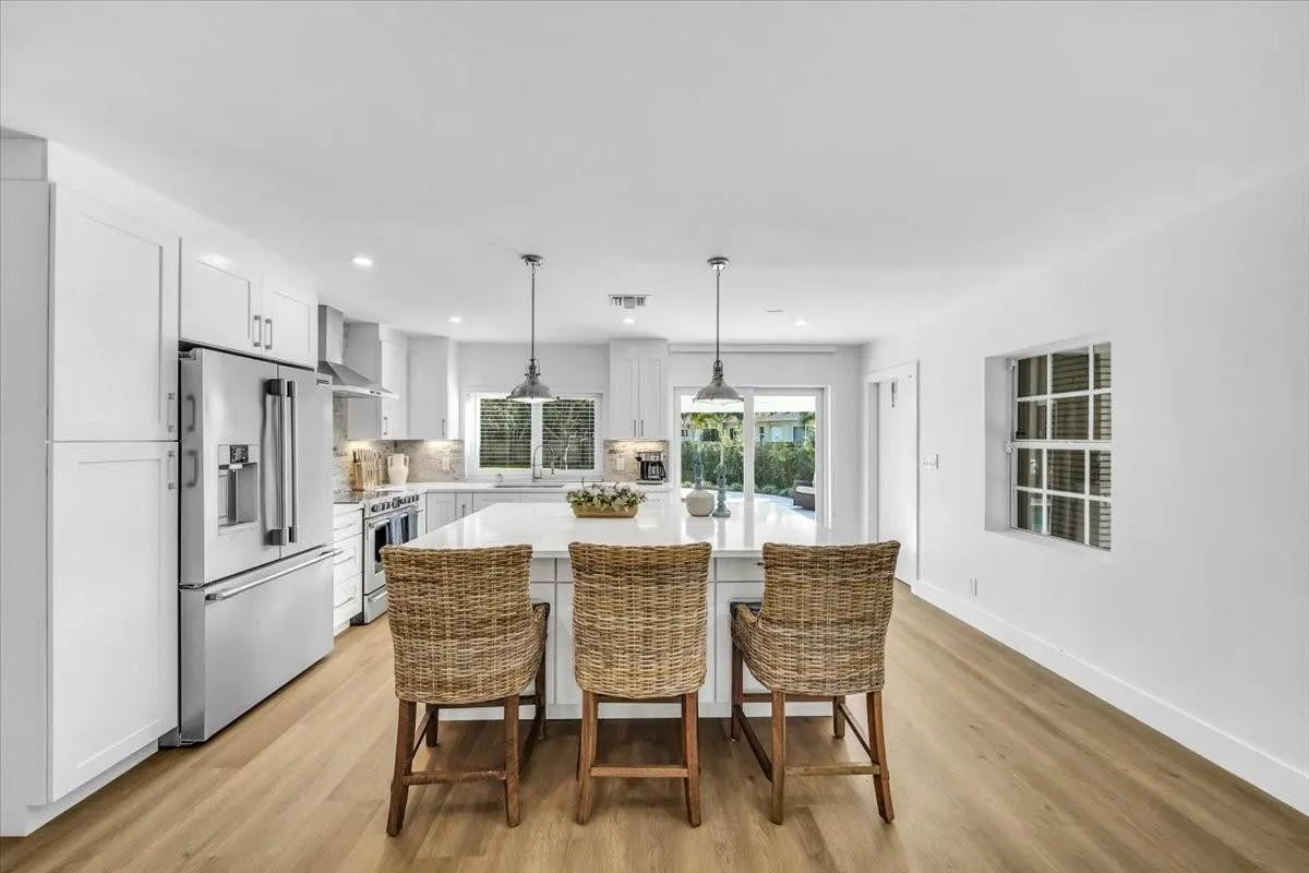 814 SE 14th Ct