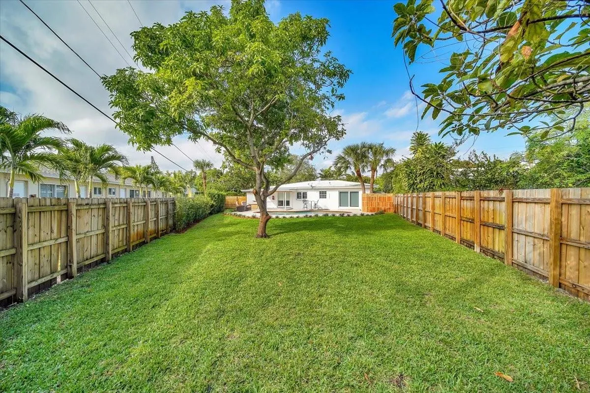 814 SE 14th Ct
