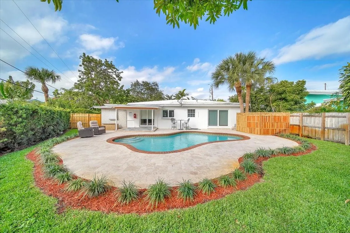 814 SE 14th Ct