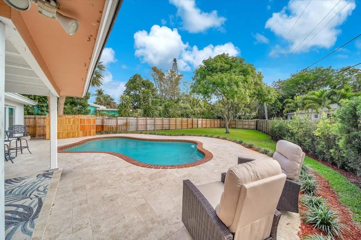814 SE 14th Ct