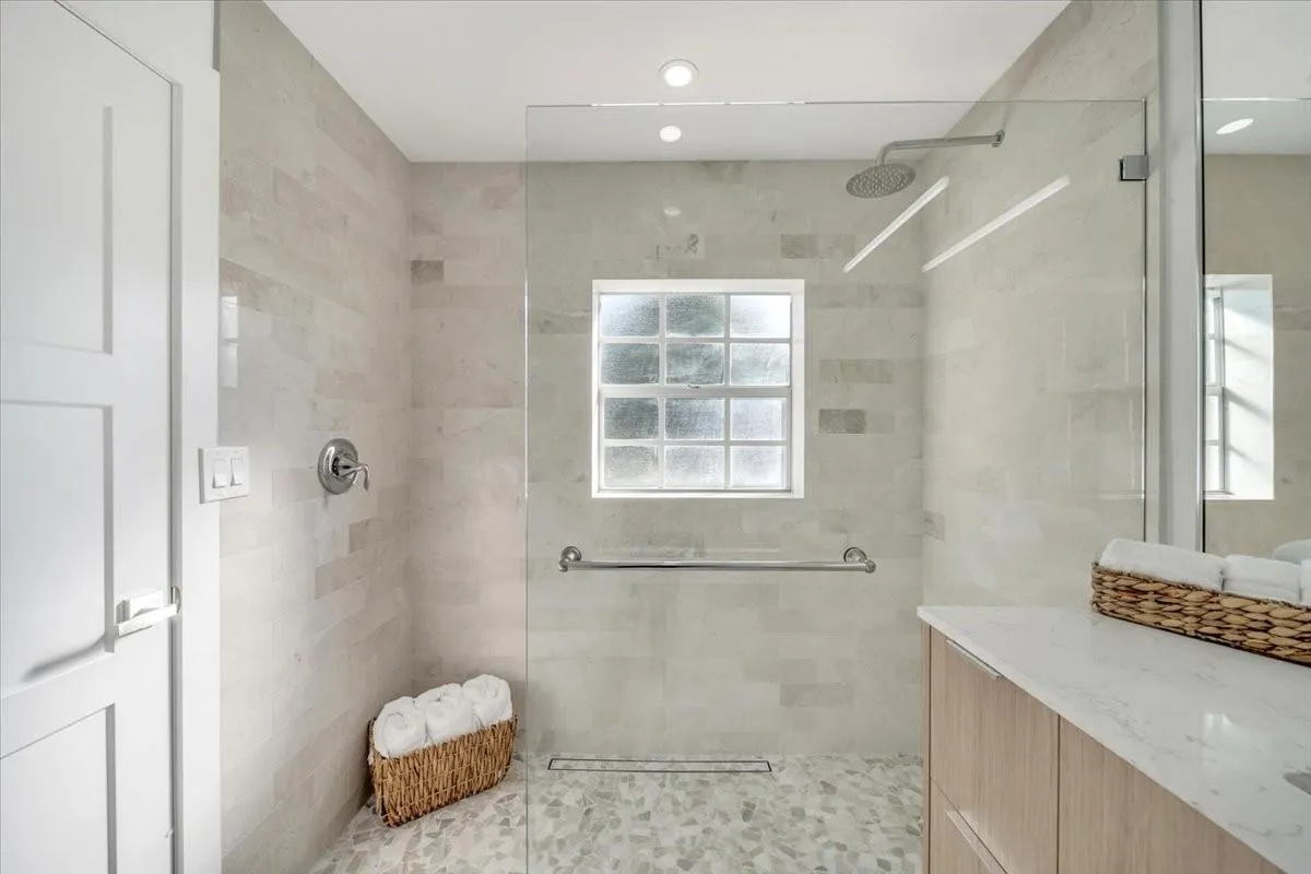 814 SE 14th Ct