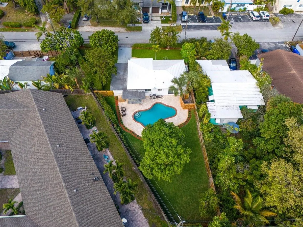 814 SE 14th Ct