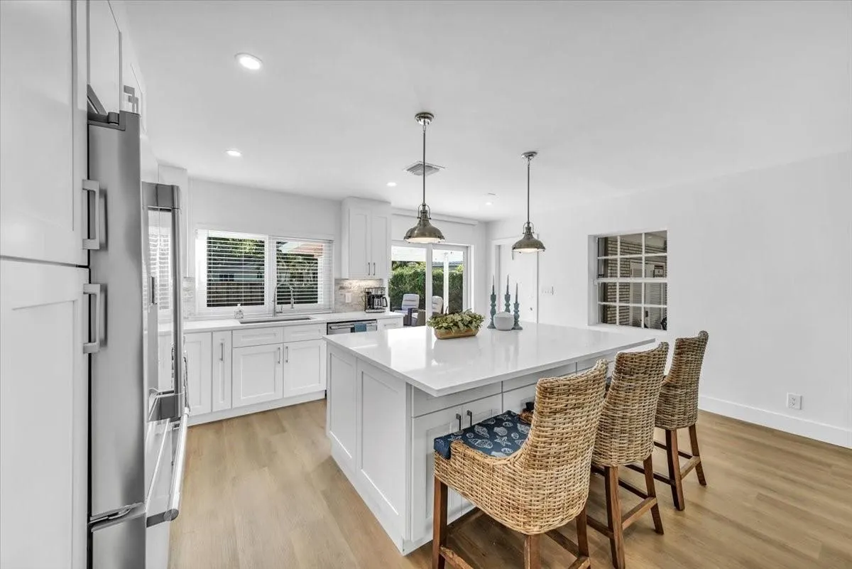 814 SE 14th Ct