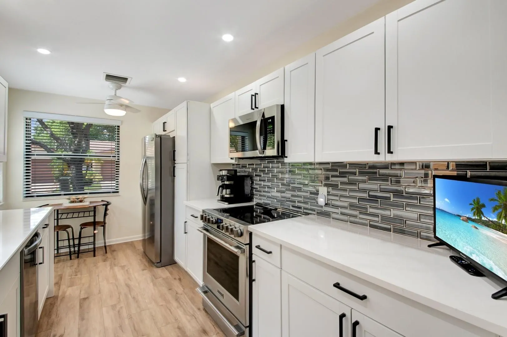 4425 Cordia Cir